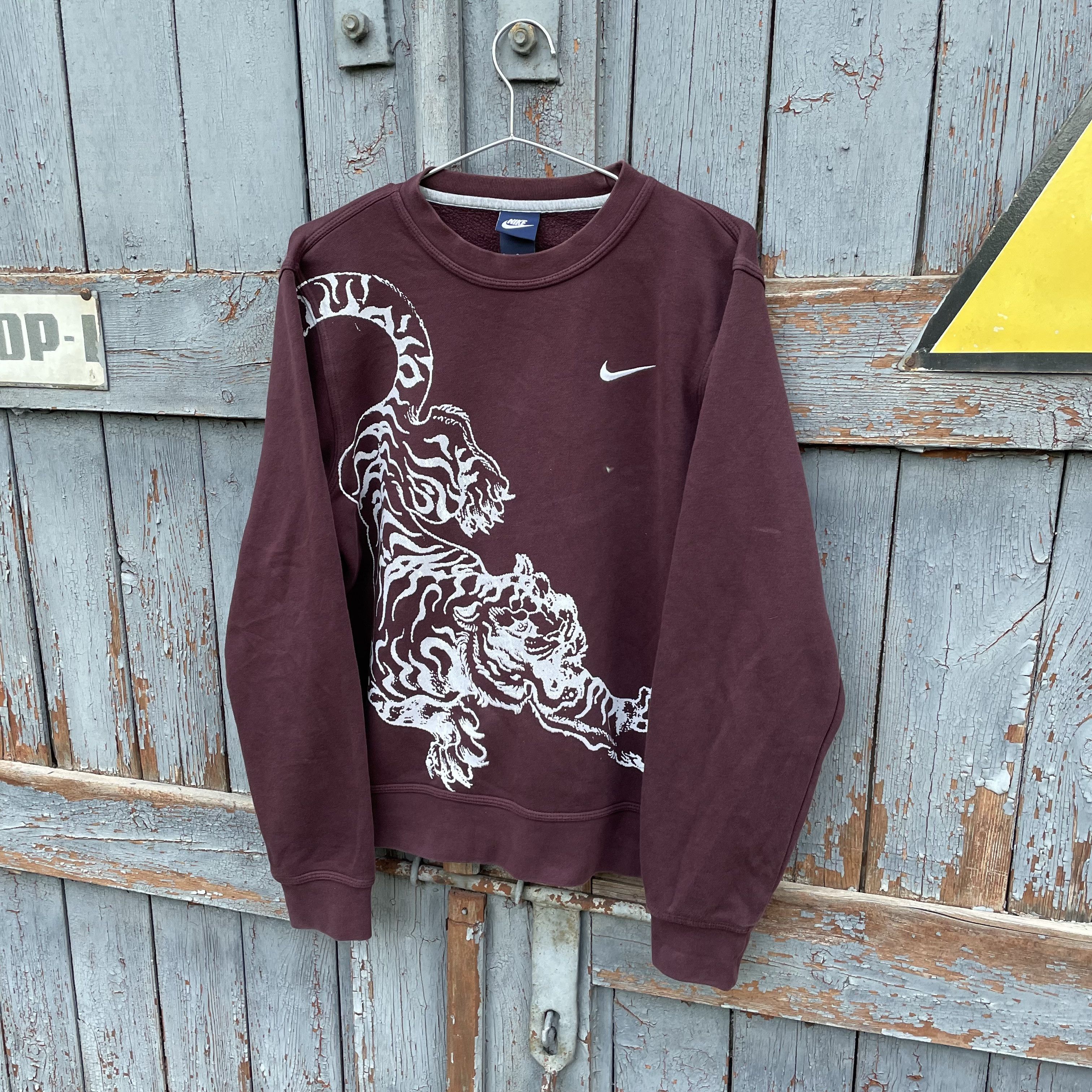 Nike × Vintage Nike Custom Sweatshirt crew neck Tiger Animal opium y2k Size US S / EU 44-46 / 1 - 13 Thumbnail