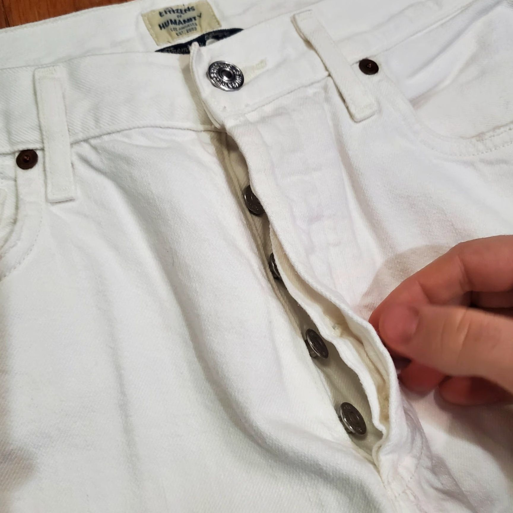 Citizens Of Humanity VINTAGE Citizens of Humanity Jeans Womens Liya White 28 High Rise Button Fly Cropped Distressed 26in Inseam Denim 100% Cotton USA Womens Size 28" / US 6 / IT 42 - 7 Thumbnail