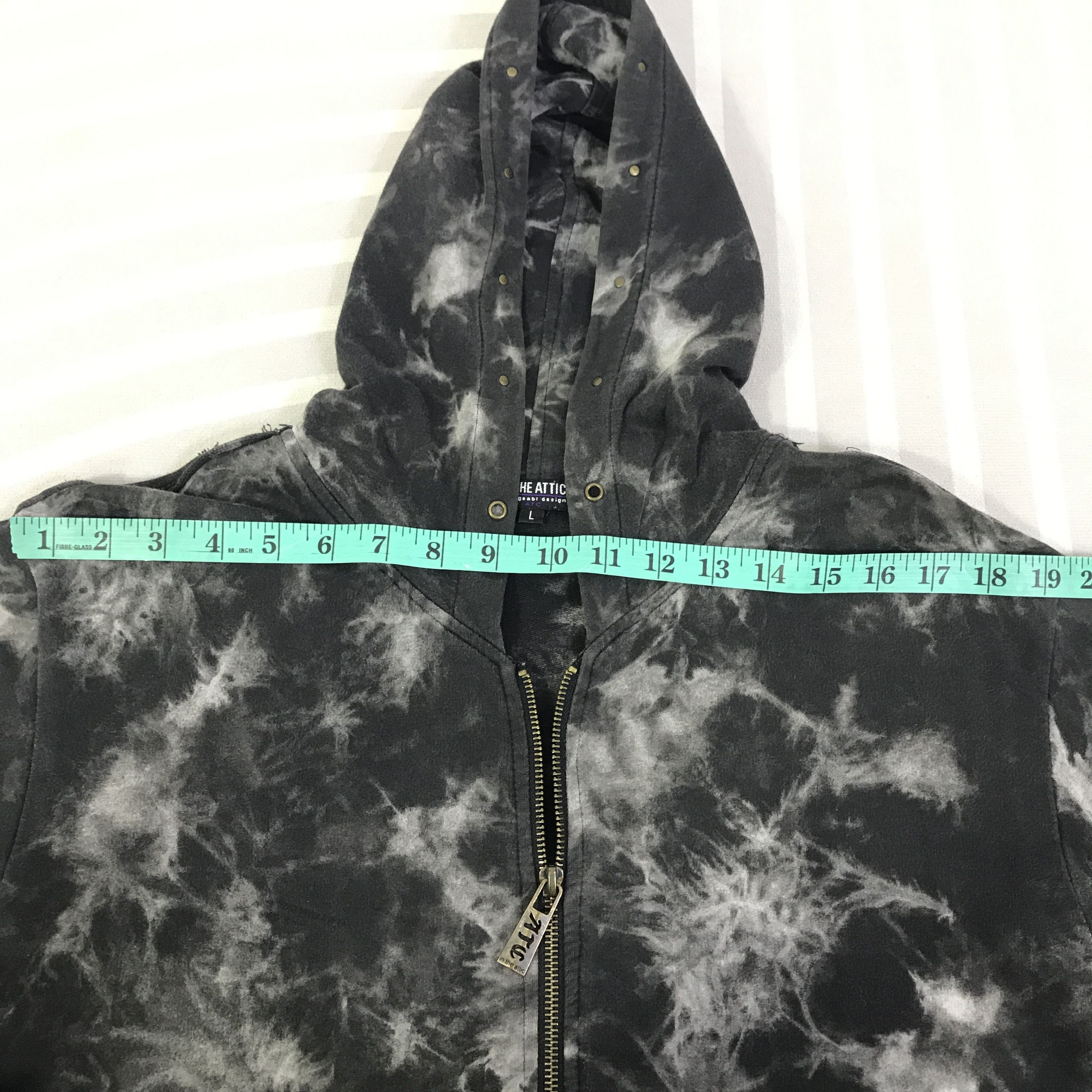 In The Attic Gothic style In The Attic Japan Hoodies K96B1 Size US L / EU 52-54 / 3 - 6 Thumbnail