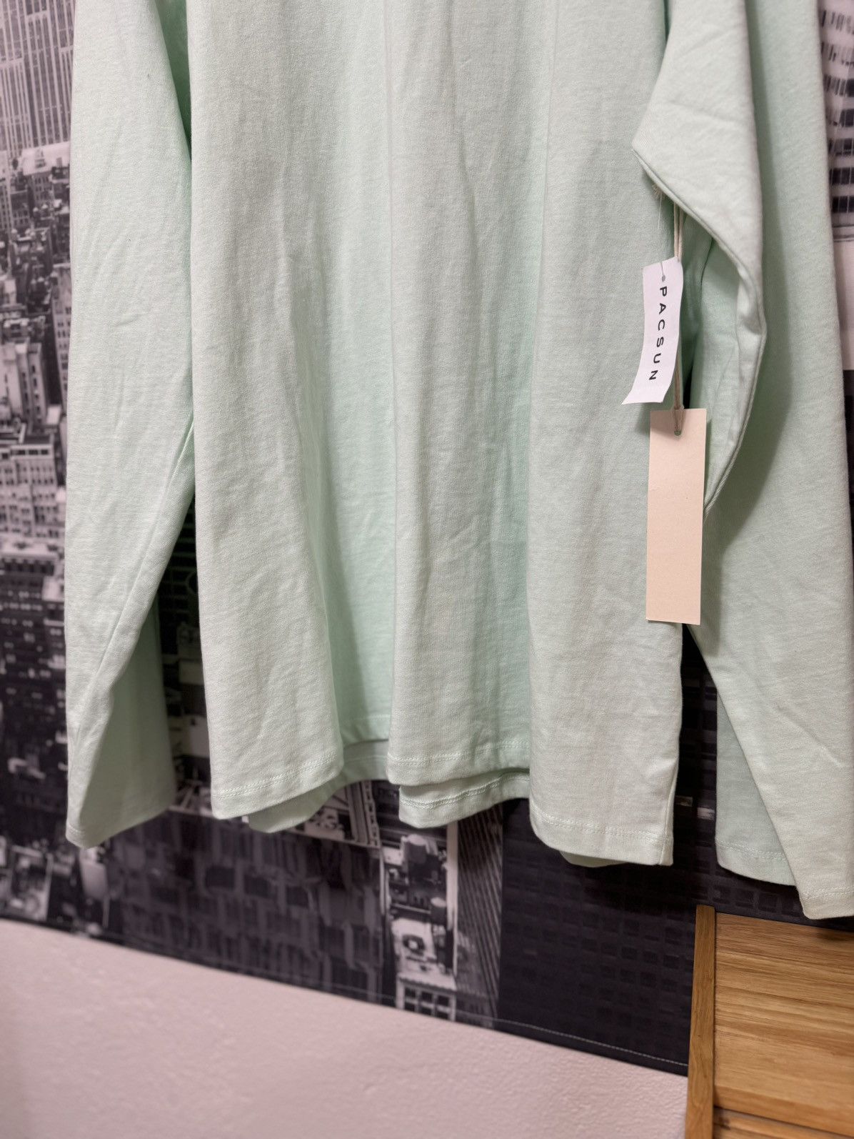 Fear of God OG Fear of God Essentials Boxy Long Sleeve Mint SZ X-Large🔥 Size US XL / EU 56 / 4 - 3 Thumbnail