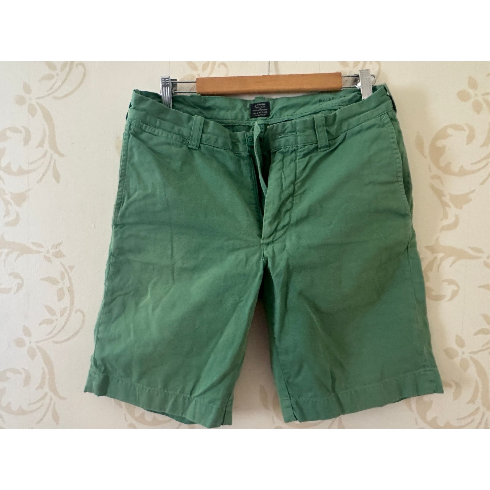 J.Crew Mens Size 31 J.Crew Kelly Green Shorts 31" x 9" Size US 31 - 1 Thumbnail