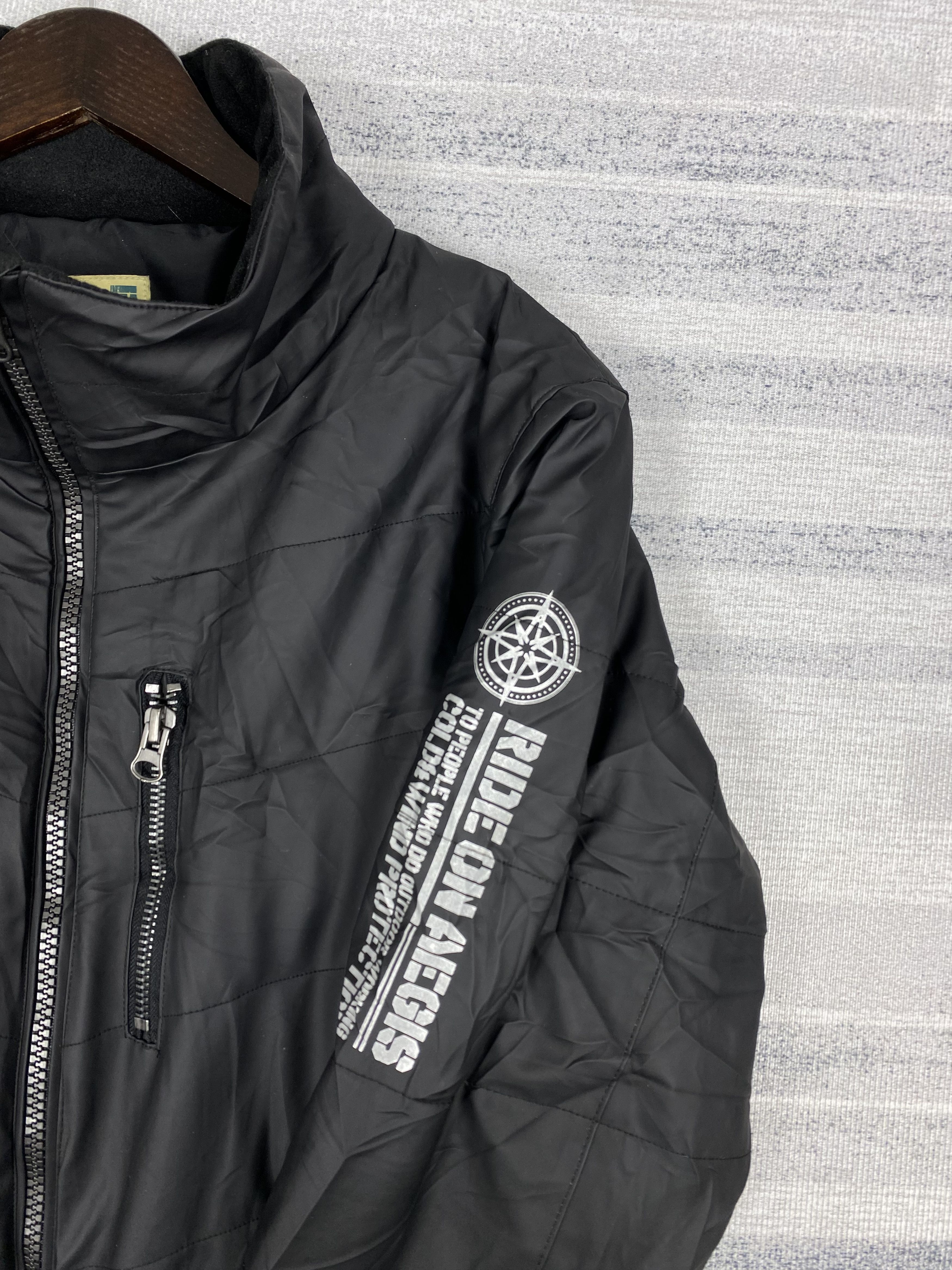 Japanese Brand Vintage Ride On Aegis Puffer Jacket Size US L / EU 52-54 / 3 - 5 Thumbnail