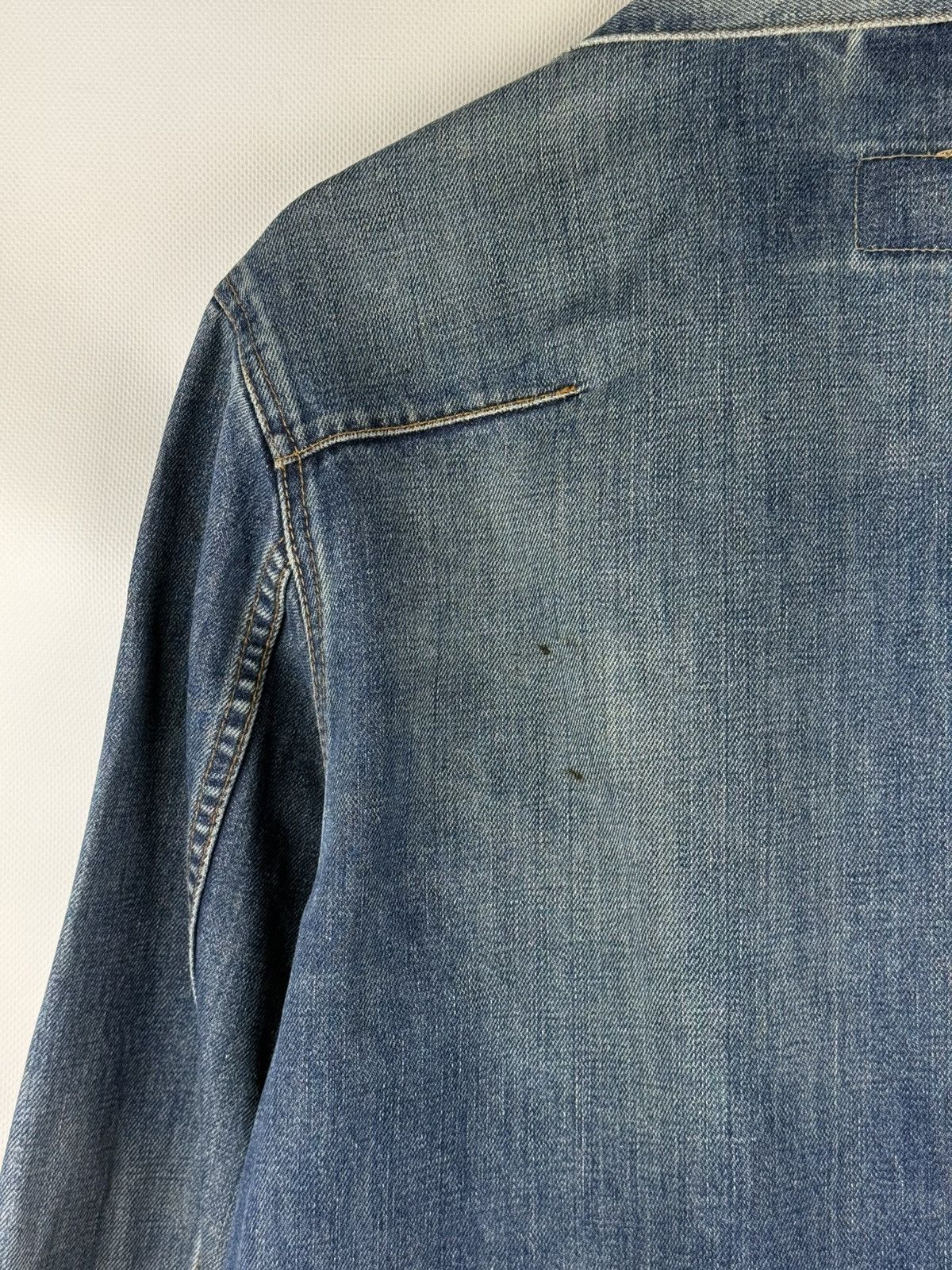 Levi's Levi’s Vintage 70511 Men’s Denim Trucker Jacket Size L Size US L / EU 52-54 / 3 - 24 Thumbnail