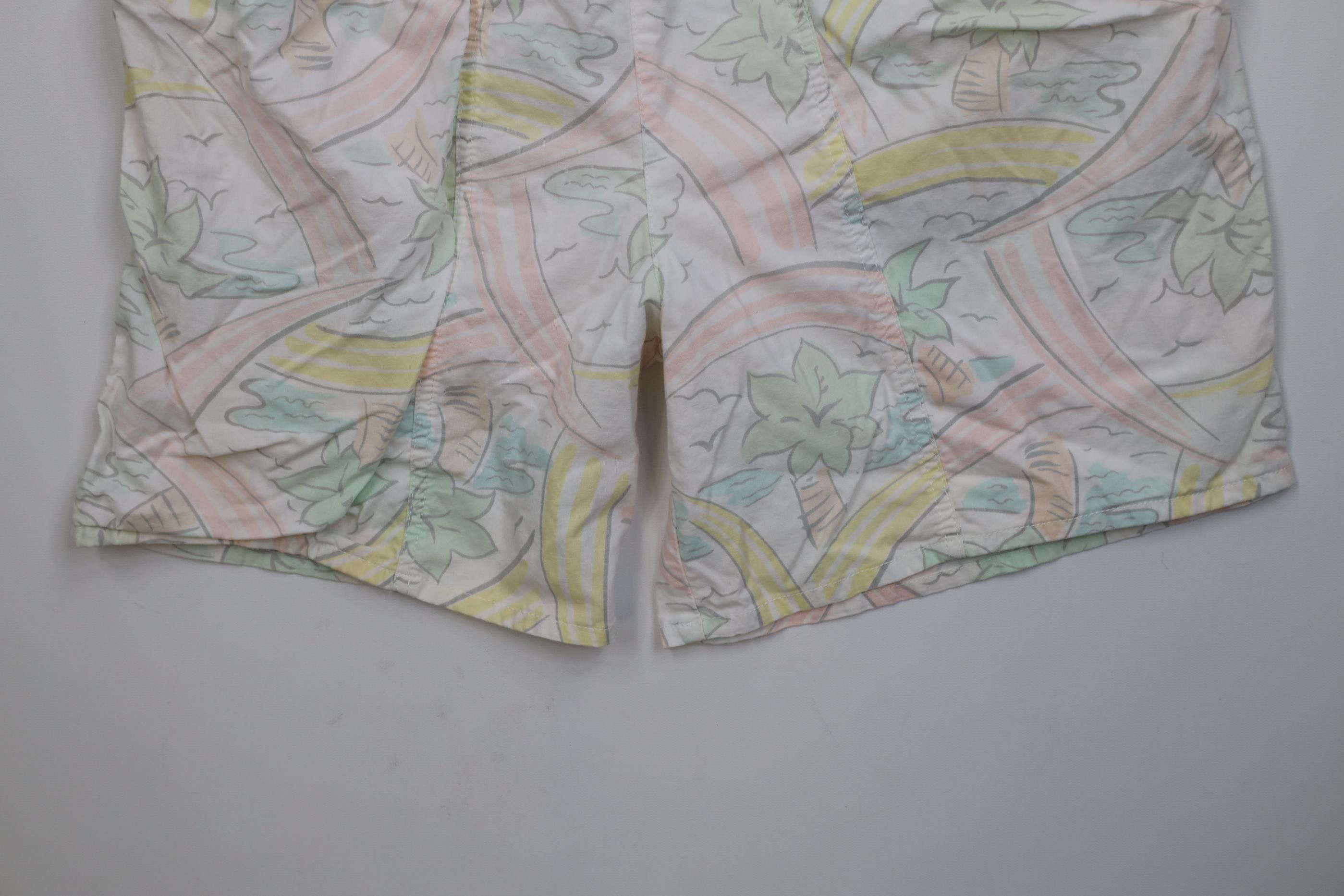 Vintage Vintage 90s Streetwear Beach Island Big Pocket Surf Shorts Size US 32 / EU 48 - 4 Thumbnail
