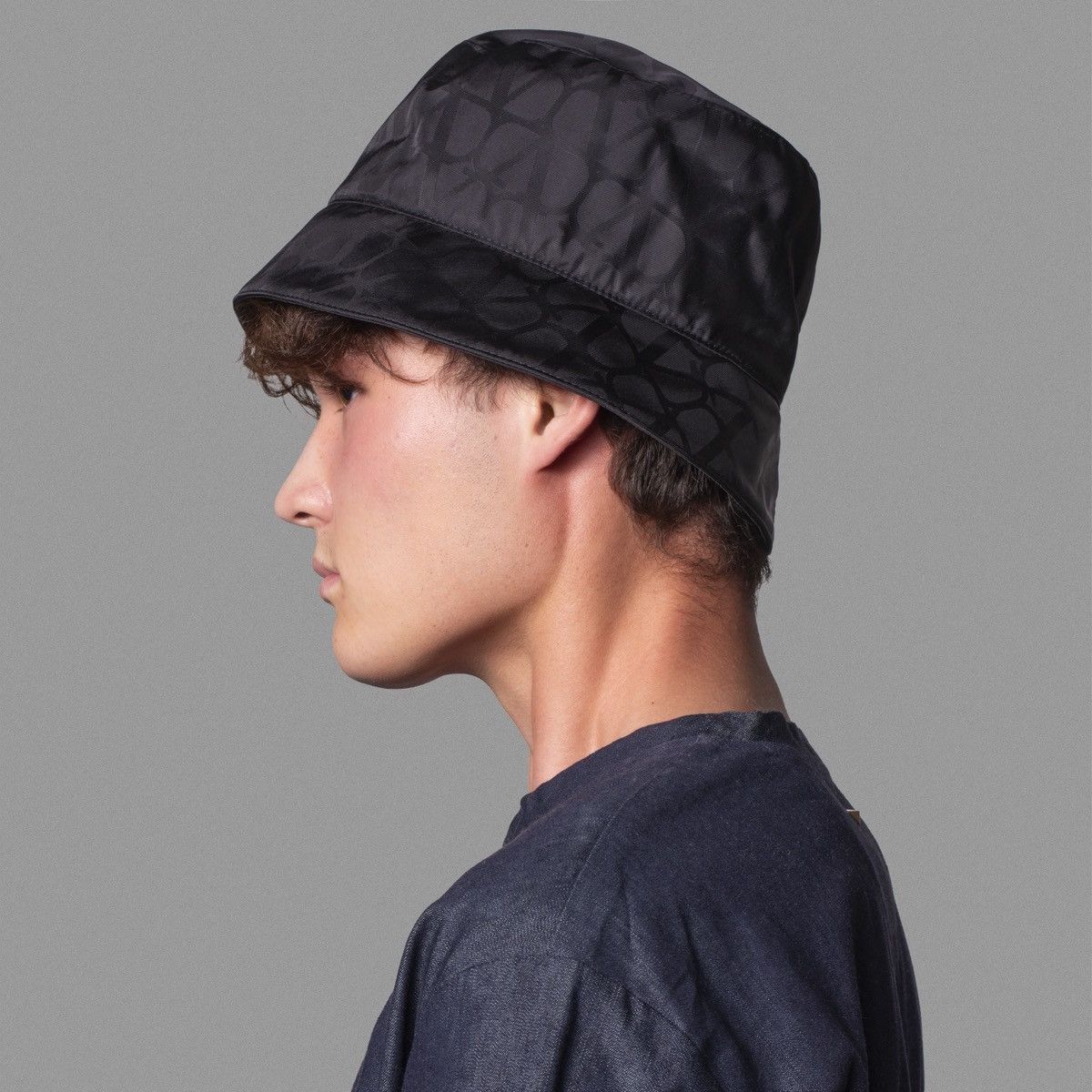 Valentino Toile reversible nylon bucket hat Size ONE SIZE - 3 Thumbnail
