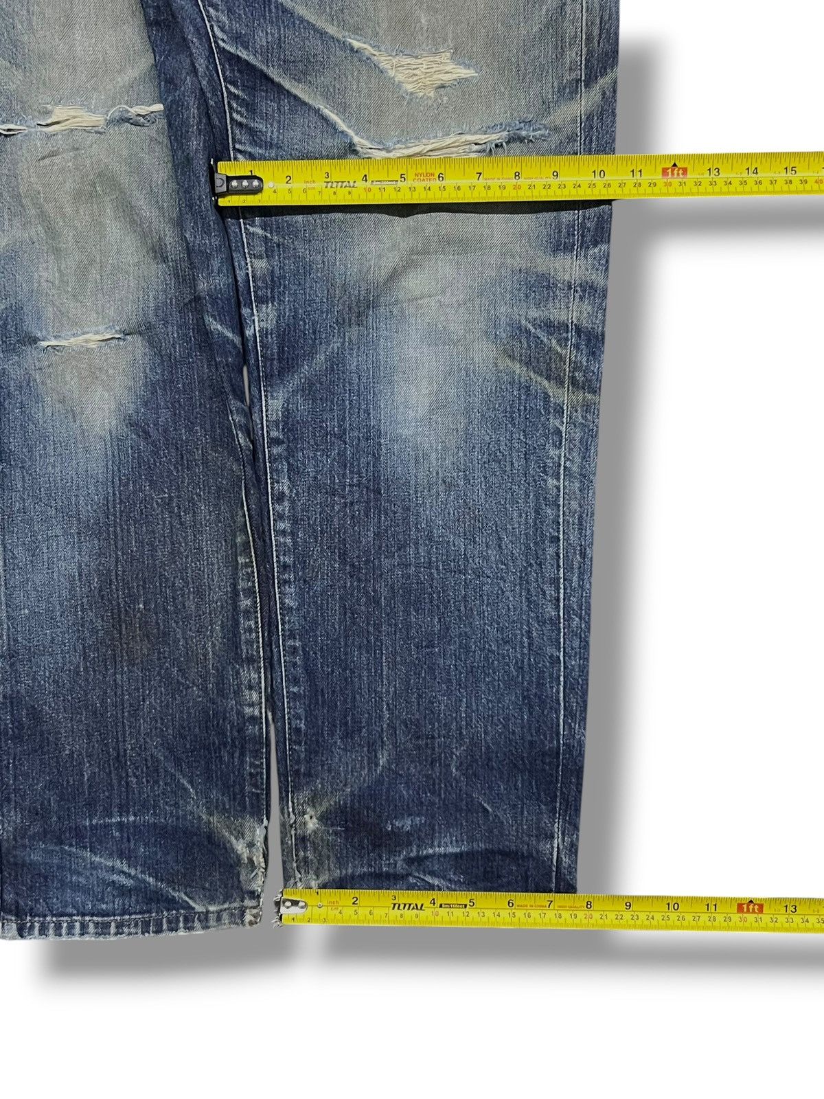 Uniqlo Vintage Uniqlo Japan - Faded Wash, Distressed Denim Size US 35 - 16 Thumbnail