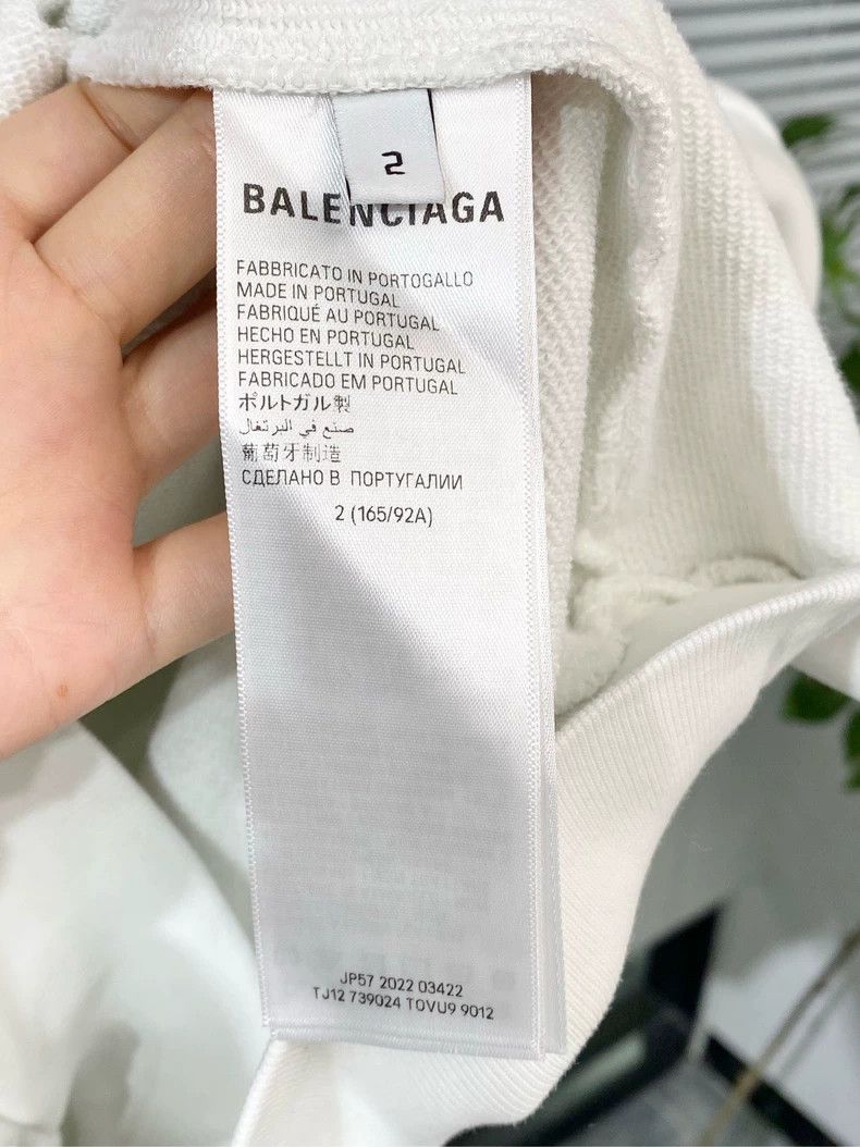 Balenciaga Balenciaga Double B lock rhinestone logo on the back hoodie Size US M / EU 48-50 / 2 - 7 Thumbnail