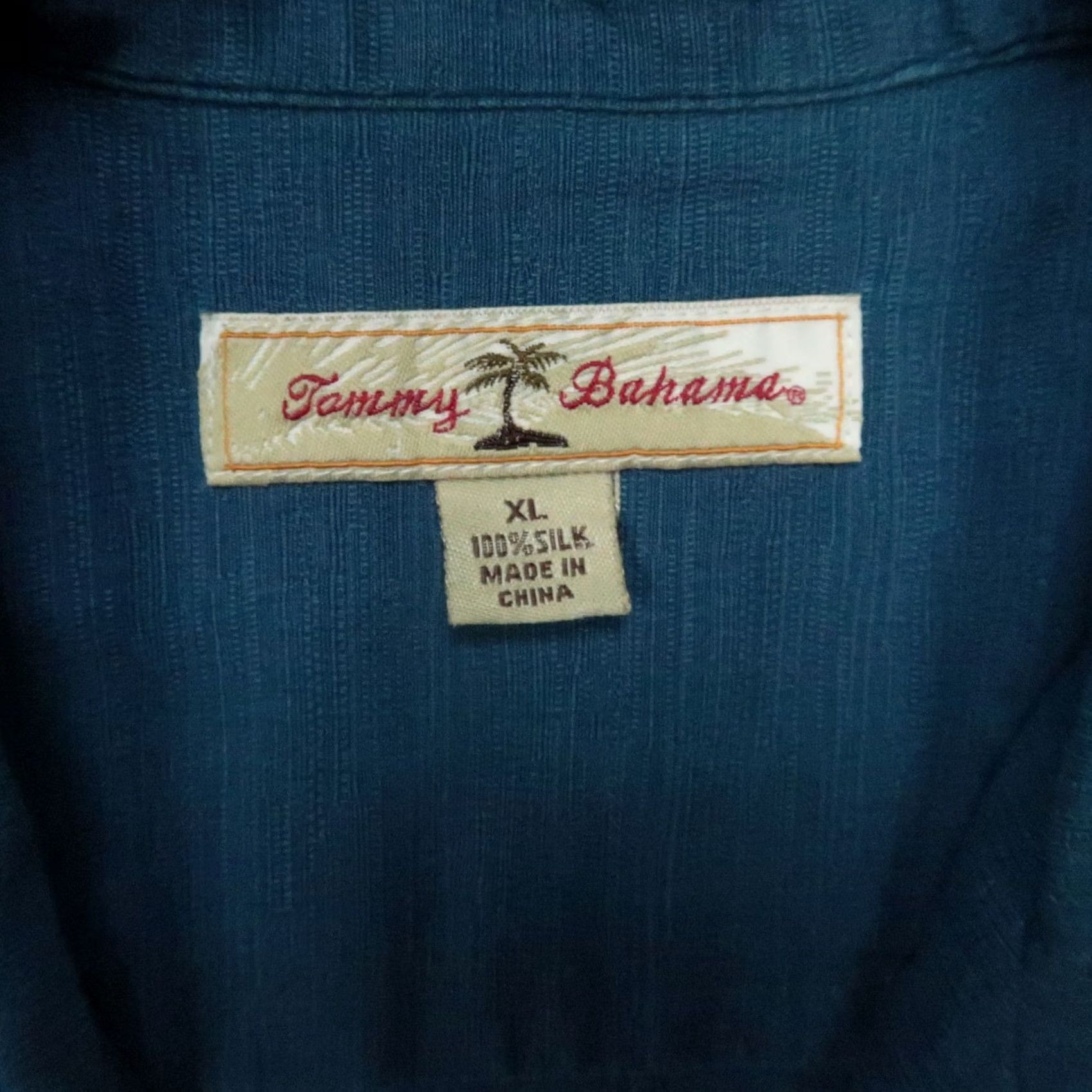 Tommy Bahama VINTAGE Tommy Bahama Shirt Mens XL Blue Silk Designated Driver Embroidery Hawaiian Size US XL / EU 56 / 4 - 4 Thumbnail