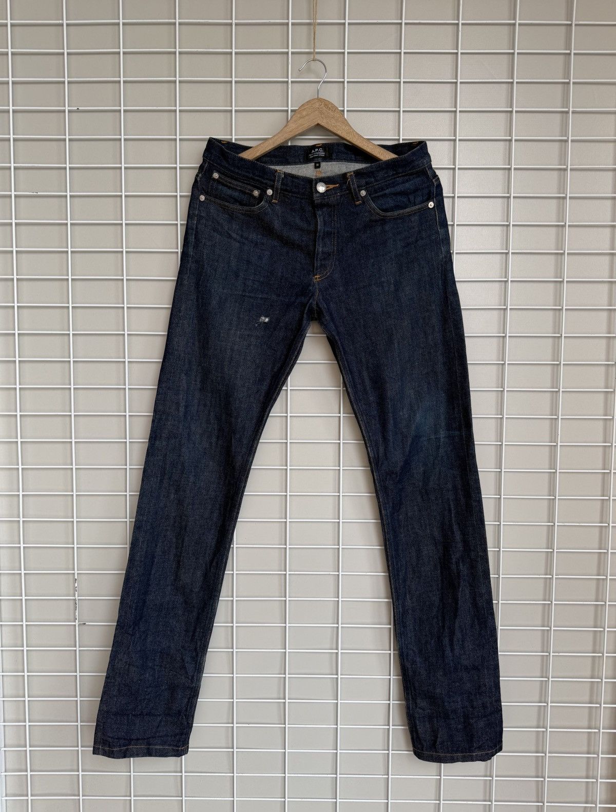 A.P.C. A.P.C. Raw Selvedge Denim Jeans Mens Size 31 Tapered Pants Size US 31 - 1 Thumbnail