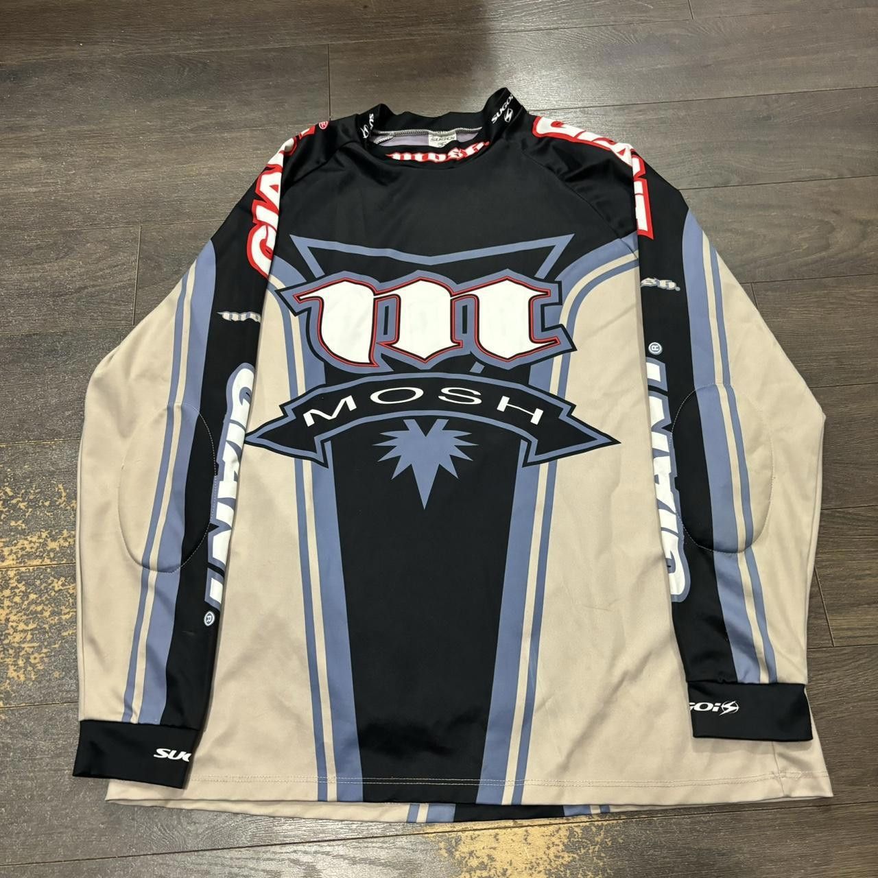 Designer Vintage sugoi giant mosh long sleeve athletic shirt L 00s Size US L / EU 52-54 / 3 - 2 Thumbnail
