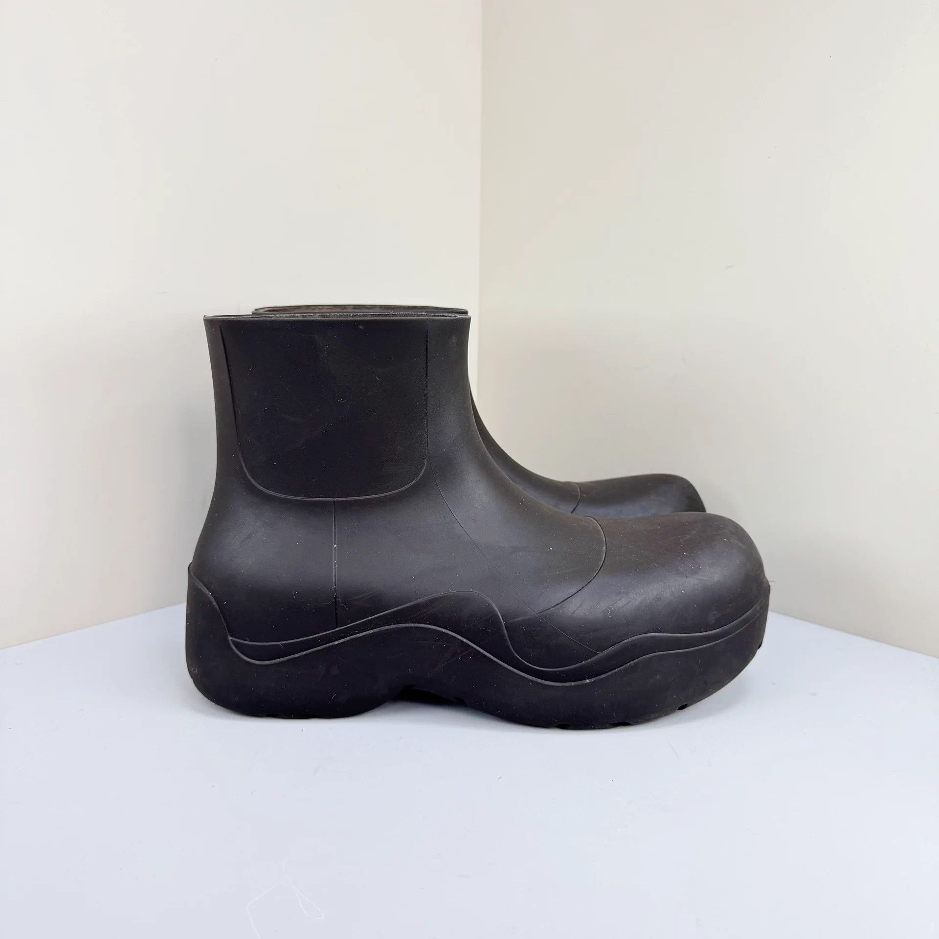 Bottega Veneta Bottega Veneta brown rubber rain boots 41 new 98 Size US 8 / EU 41 - 4 Thumbnail