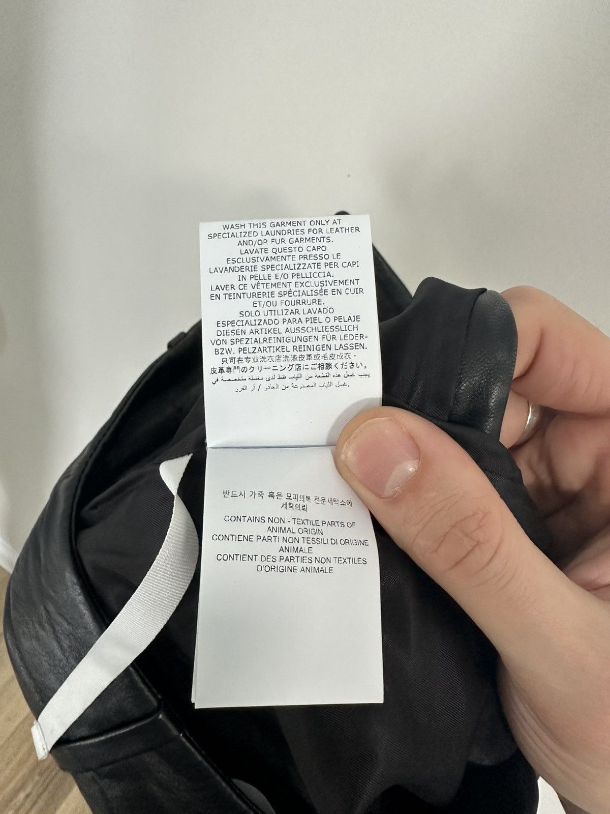Off-White OFF WHITE LEATHER PANTS Size 25" / US 0 / IT 36 - 15 Thumbnail