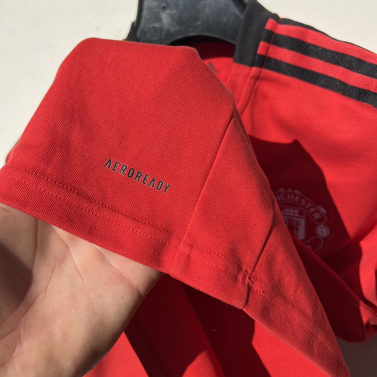 Adidas Manchester united adidas soccer jersey football t shirt Size US M / EU 48-50 / 2 - 6 Thumbnail