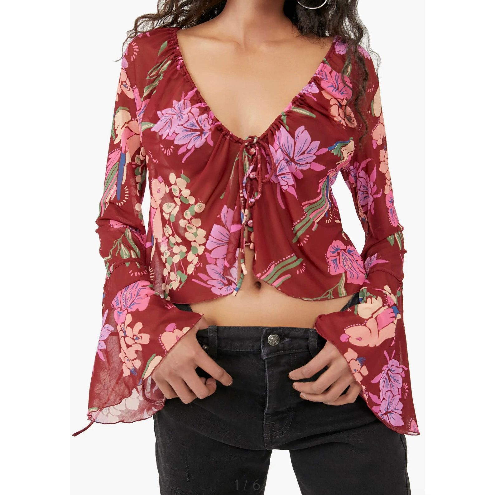 Free People Free People Of Paradise Floral Bell Sleeve Blouse Top XS Size XS / US 0-2 / IT 36-38 - 1 Thumbnail