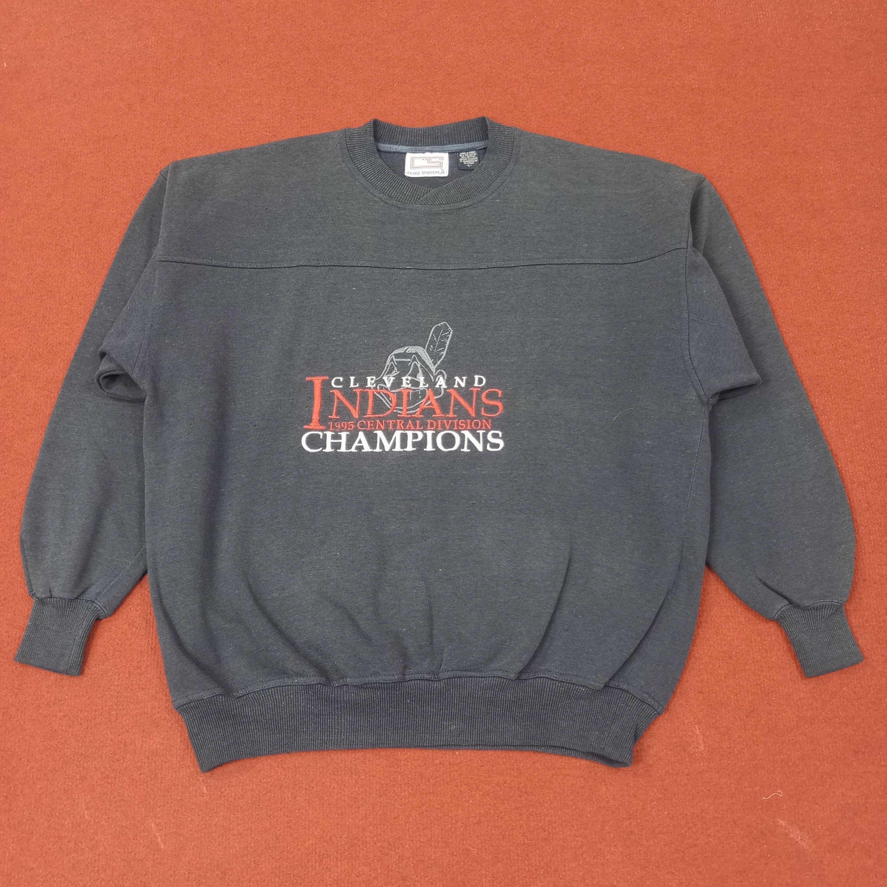 MLB MLB Cleveland Indians Baseball Team Sweatshirt c253n23 Size US L / EU 52-54 / 3 - 1 Thumbnail