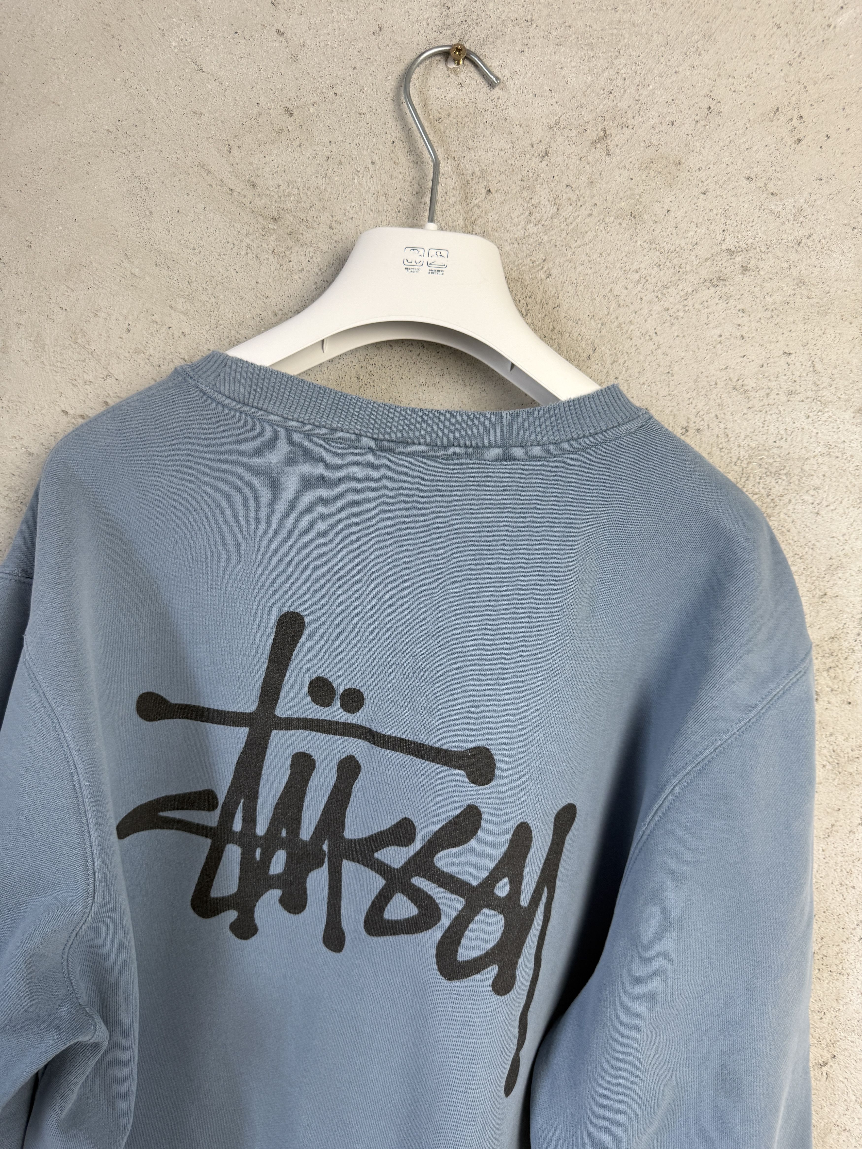 Stussy Stussy big back logo sweatshirt crewneck skate rap Size US L / EU 52-54 / 3 - 9 Thumbnail