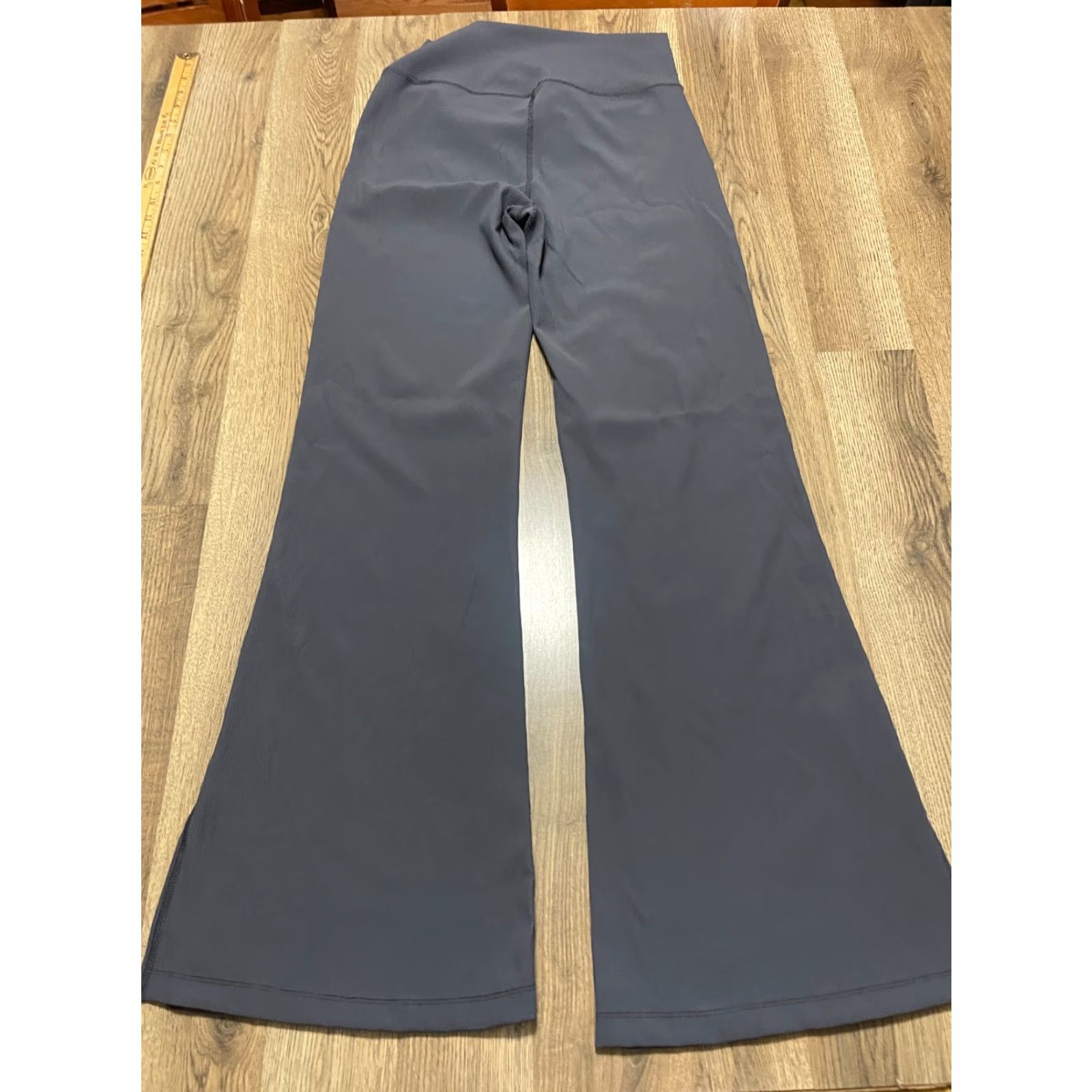Vintage RM Pants Womens Size 1XL Gray Pull On Flared Yoga Pants Casual Sweatpants Machine Washable 32in Inseam Womens (1X) Size 40" / US 18 - 2 Thumbnail