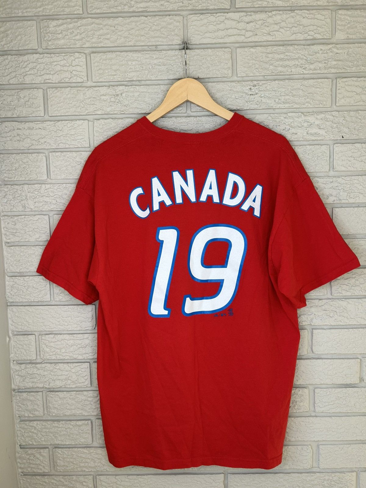 Majestic Vintage Majestic Toronto Blue Jays Canada T Shirt Size US XL / EU 56 / 4 - 4 Thumbnail