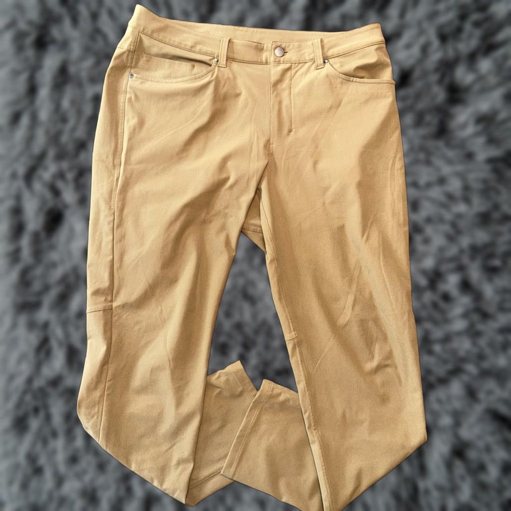Lululemon Lululemon Men’s Brown Pants Size 34x31 With Stretch Zip Pocket Size US 33 - 1 Thumbnail