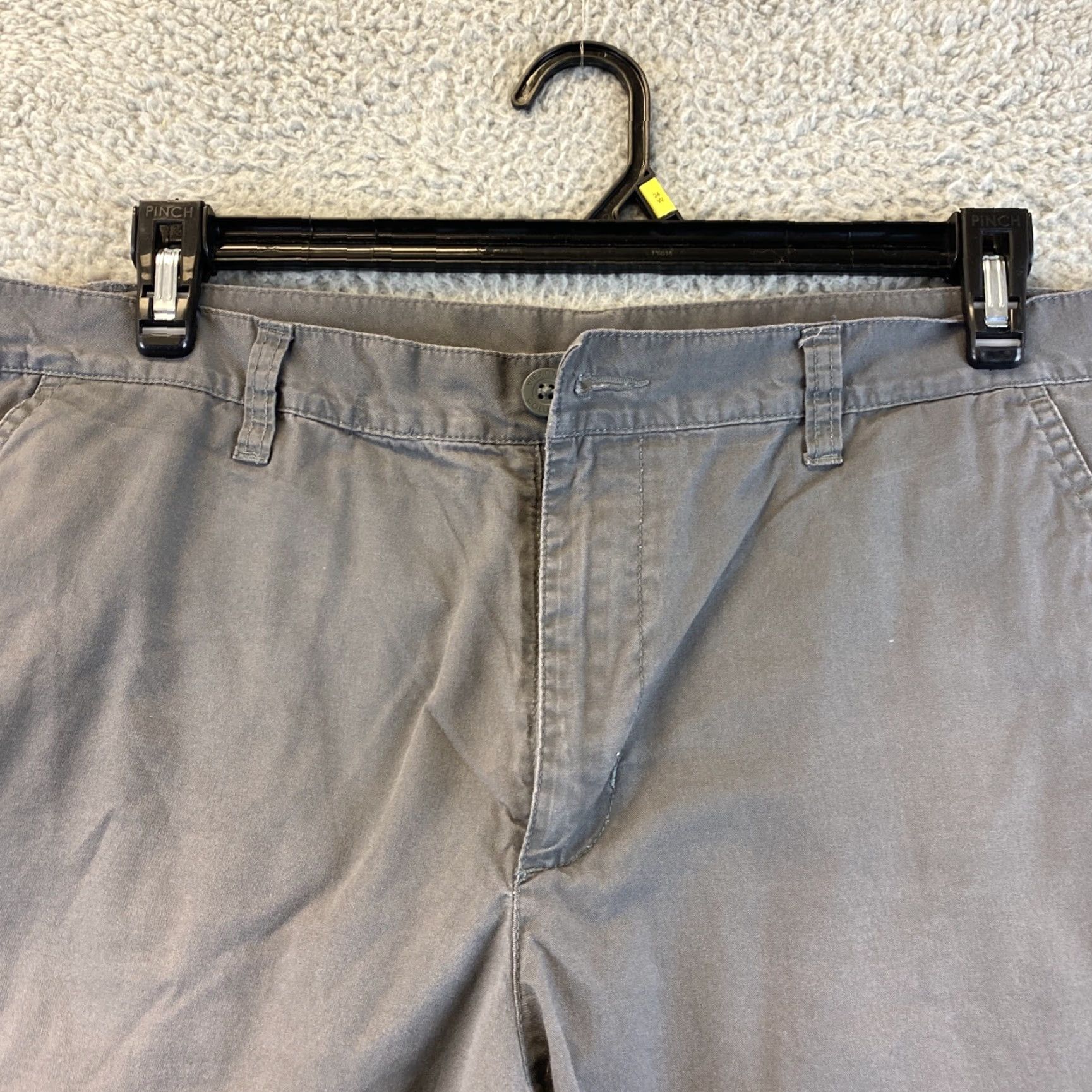 Vintage Columbia Gray Shorts Men's Size 36x10 Cotton Pockets Casual /87-83 Size US 36 / EU 52 - 3 Thumbnail