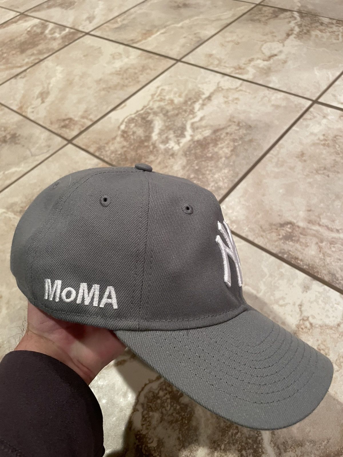 MoMA MoMA Yankees Hat Size ONE SIZE - 2 Thumbnail