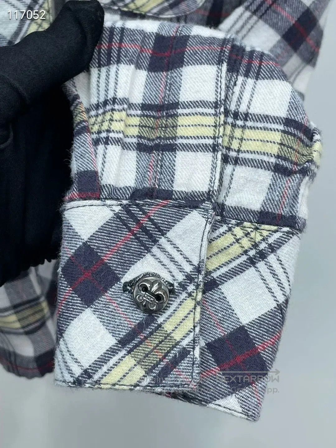 Chrome Hearts Chrome Hearts Cropped Checkered Shirt. Size M / US 6-8 / IT 42-44 - 5 Thumbnail