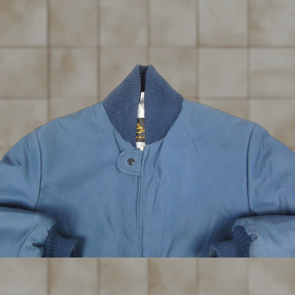 Vintage VINTAGE Cal Craft Bomber Jacket Mens M Blue Full Zip USA 70s 90s Polyester Nylon Zipper Medium Gray? Size US M / EU 48-50 / 2 - 1 Thumbnail