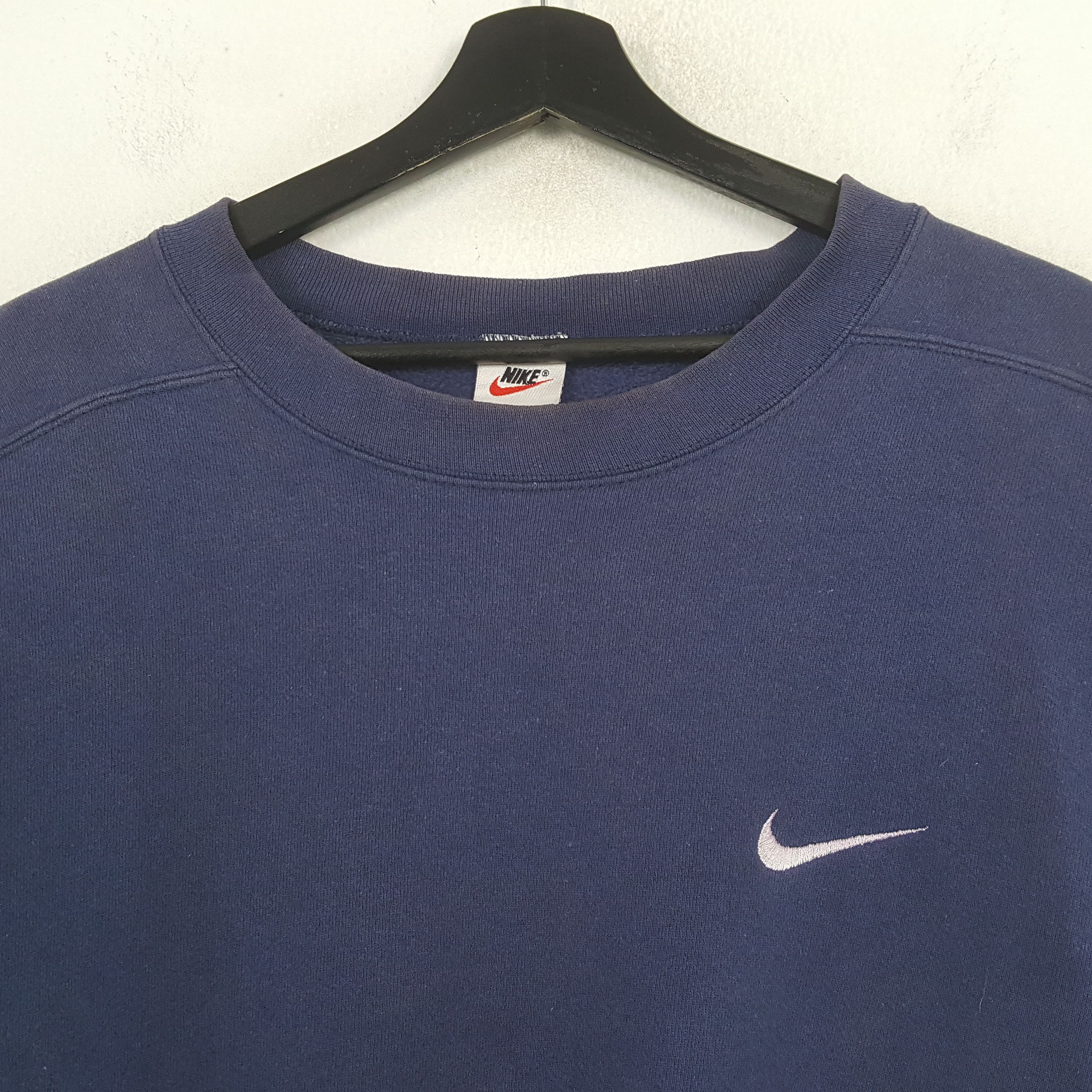 Nike Vintage NIKE Small Logo Design Sweatshirt C291N15 Size US XXL / EU 58 / 5 - 2 Thumbnail