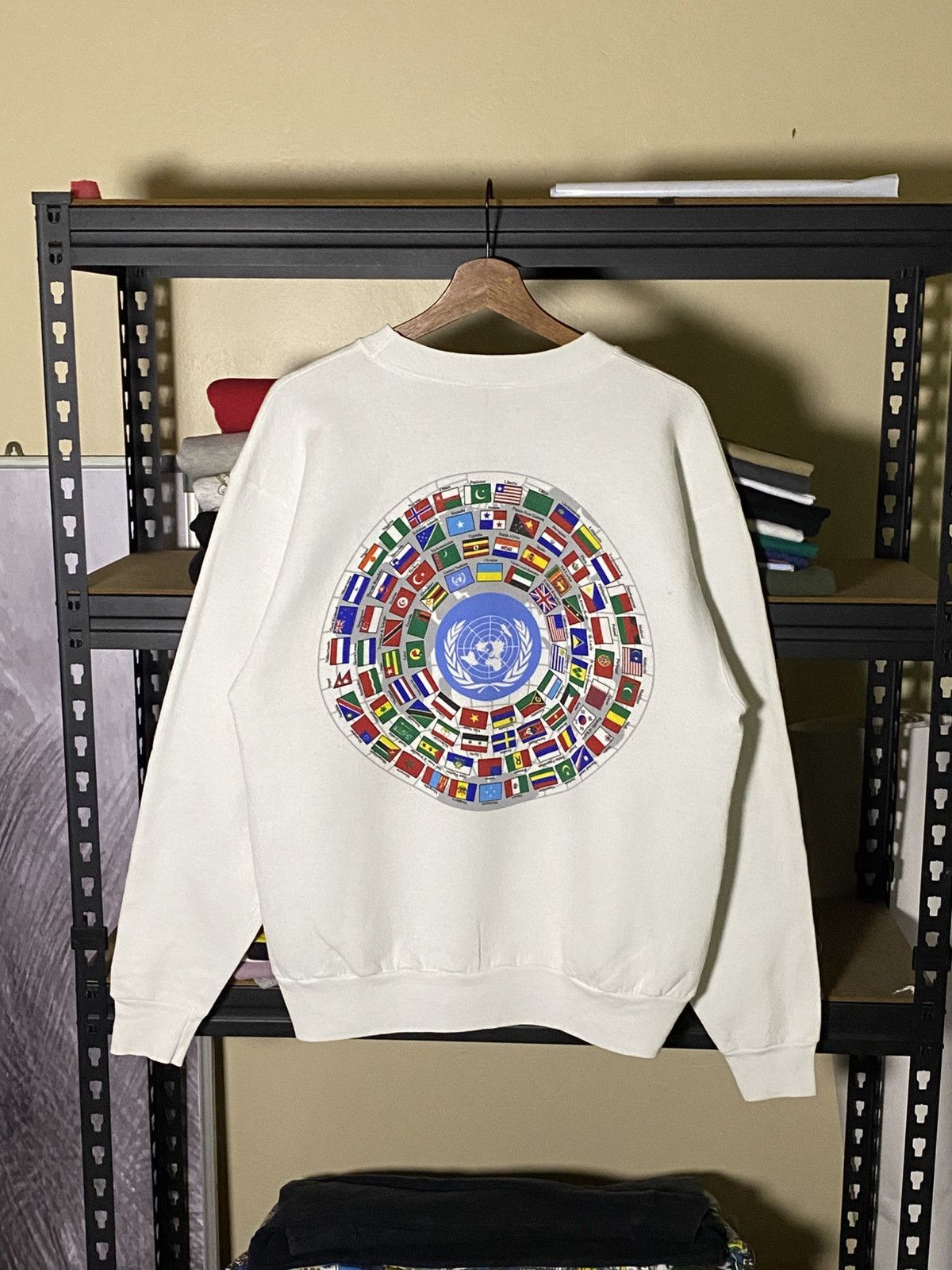 Other Vintage 90’s United Nations Size US L / EU 52-54 / 3 - 5 Thumbnail