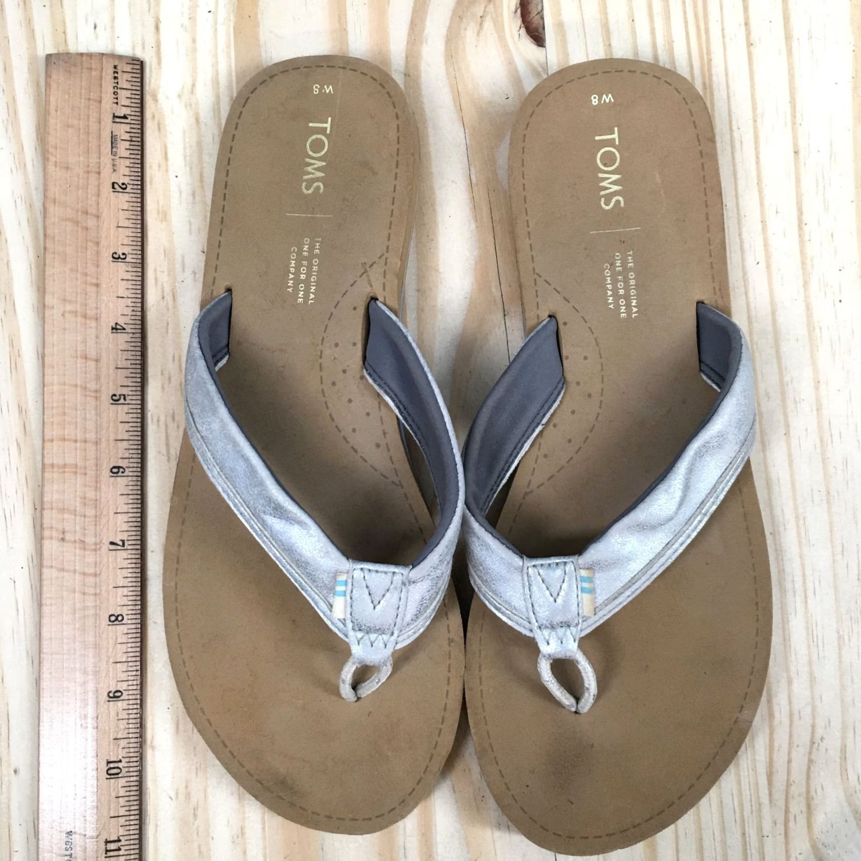 Toms TOMS Sandals Womens 8 Flip Flop Silver Toe-Post Comfort Casual Flat Shoes Size M / US 6-8 / IT 42-44 - 7 Thumbnail