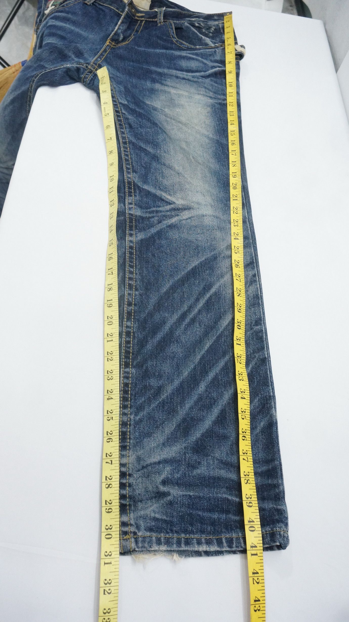 Japanese Brand Vintage 🔥 Yoshitomo Nara x Lolita Distressed Jeans Size US 34 / EU 50 - 9 Thumbnail