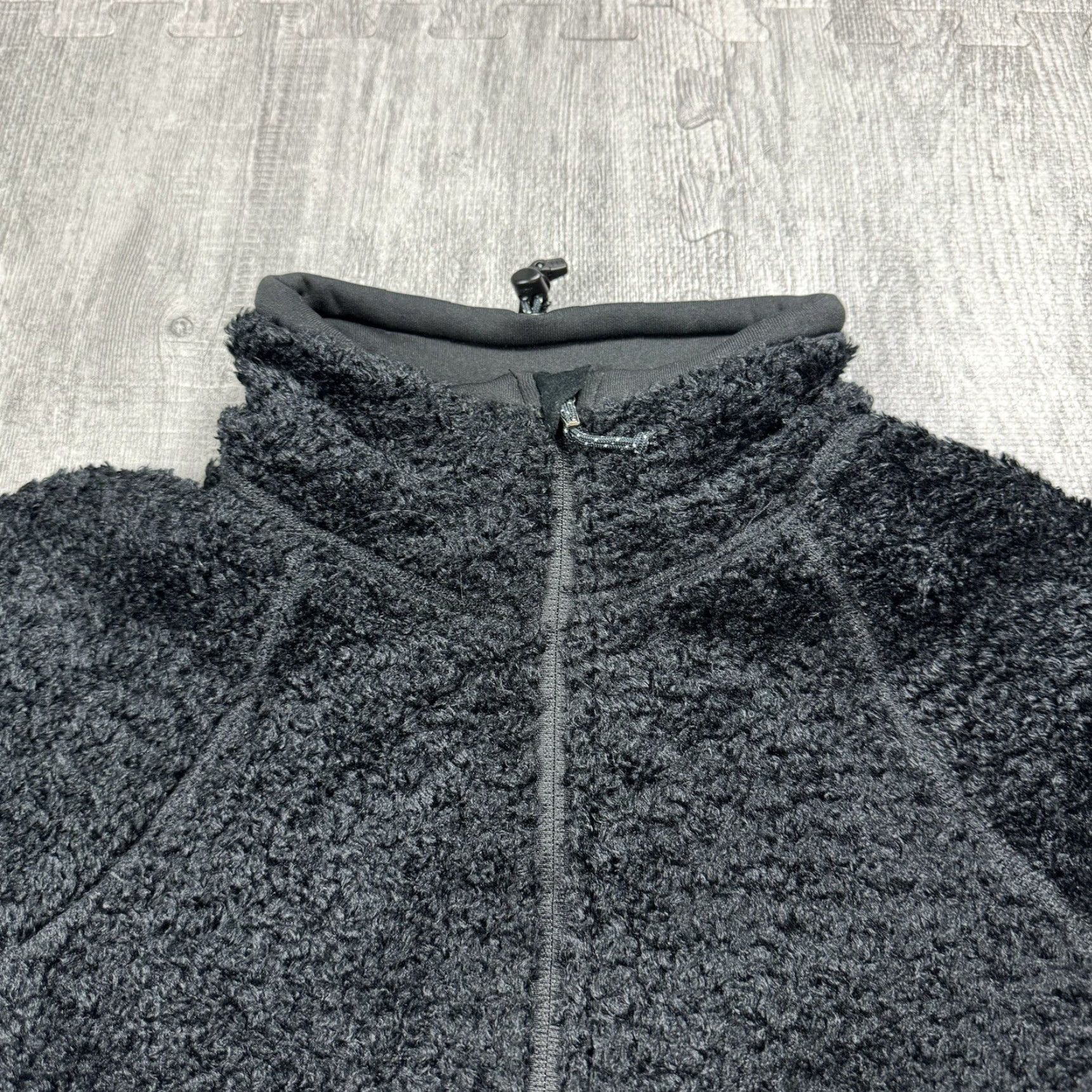 Mountain Hardwear MOUNTAIN HARDWEAR Womens USA Made Sherpa Fleece Fuzzy Full-Zip Sweater Jacket L Jacket Size L / US 10 / IT 46 - 2 Thumbnail