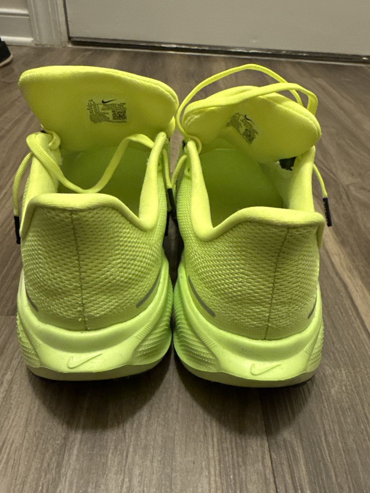 Nike Nike shoes Size US 11.5 / EU 44-45 - 2 Thumbnail