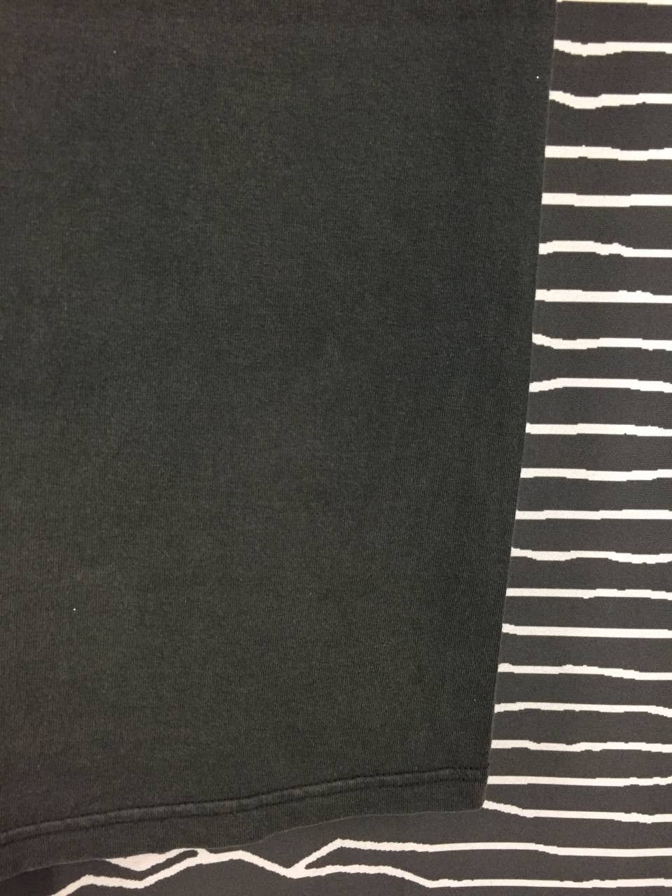 Vans Vans Off The Wall Big Logo Checkerboard Sleeves Tee Size M Size US M / EU 48-50 / 2 - 11 Thumbnail