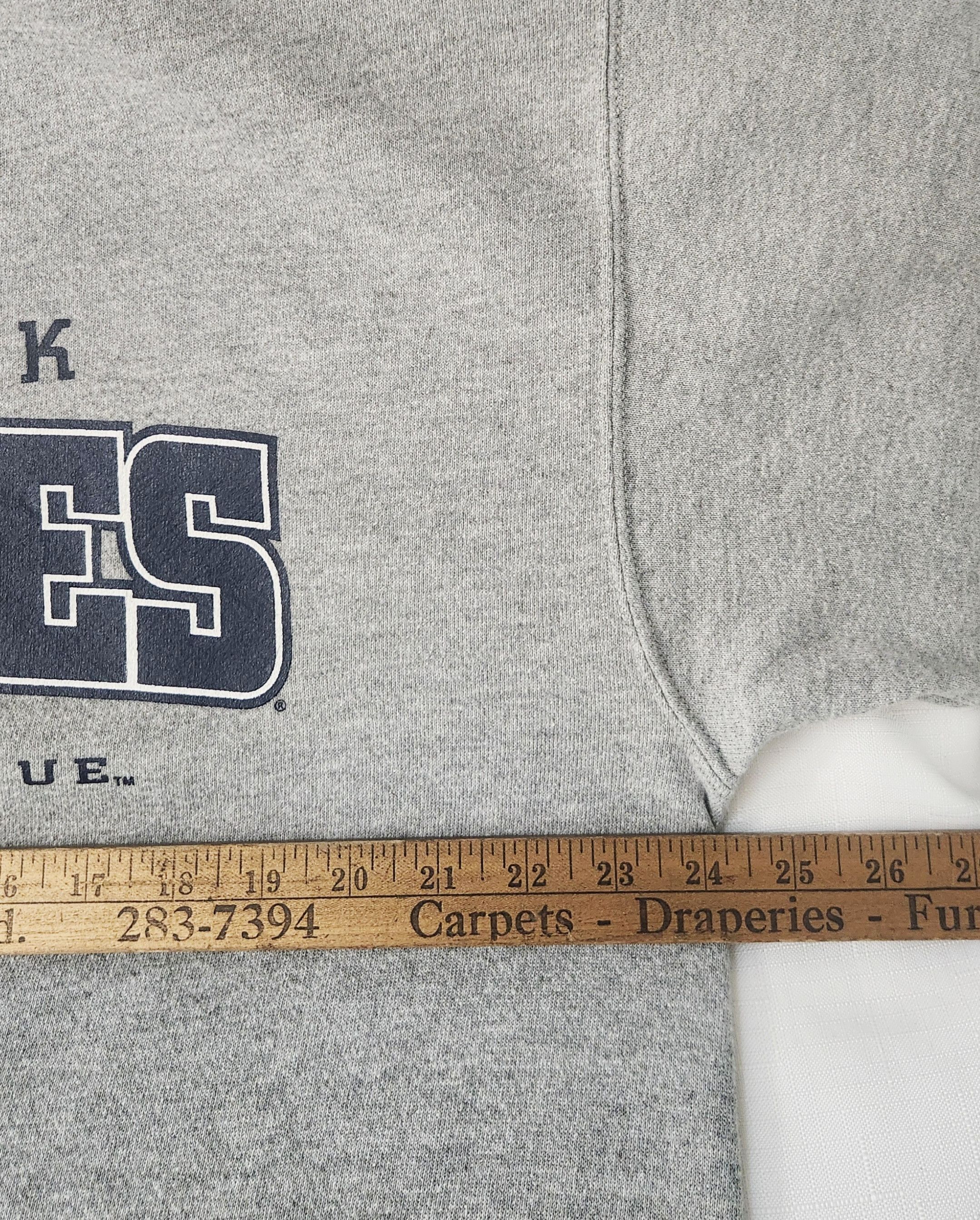 Nutmeg × Vintage New York Yankees Baseball Vintage Nutmeg Mills USA Large Size US L / EU 52-54 / 3 - 8 Thumbnail