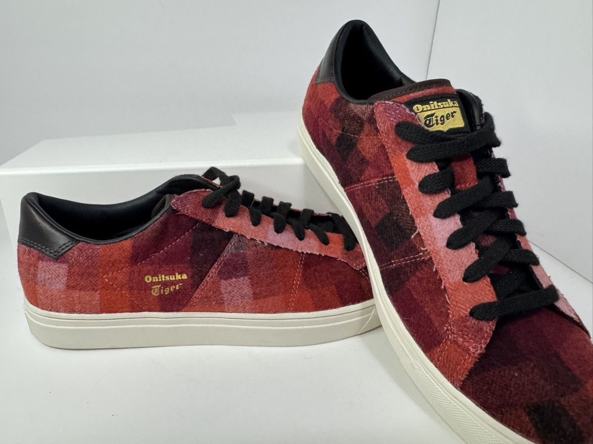 Onitsuka Tiger Onitsuka Tiger Plaid Wool Low Top Red Black Men’s Size 9 Size US 9 / EU 42 - 19 Thumbnail