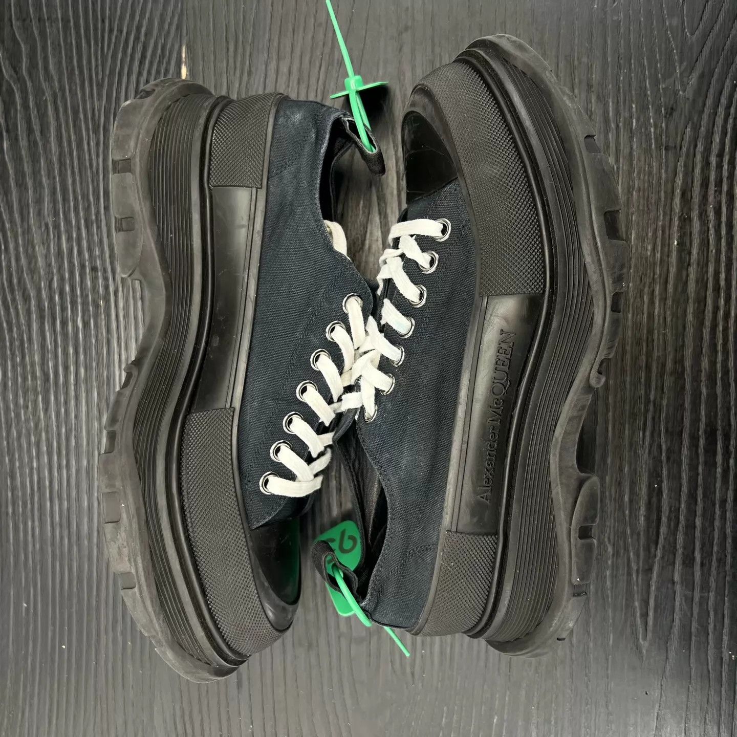 Alexander McQueen McQueen All Black 43.5 Martin Boots Box Excellent Size US 10.5 / EU 43-44 - 3 Thumbnail