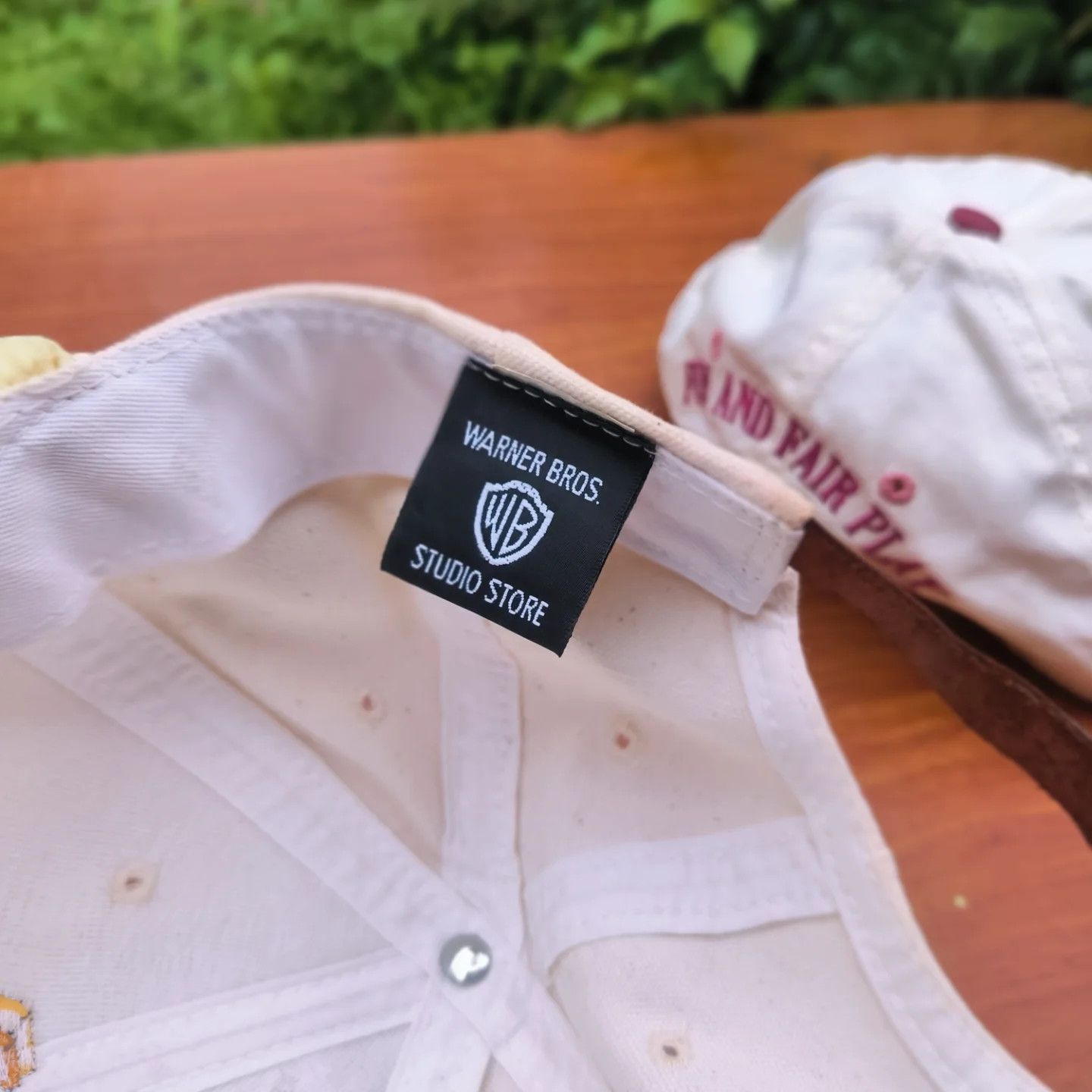 Warner Bros Vintage Marvin & Tazmanian Golf Hat USA Size ONE SIZE - 11 Thumbnail