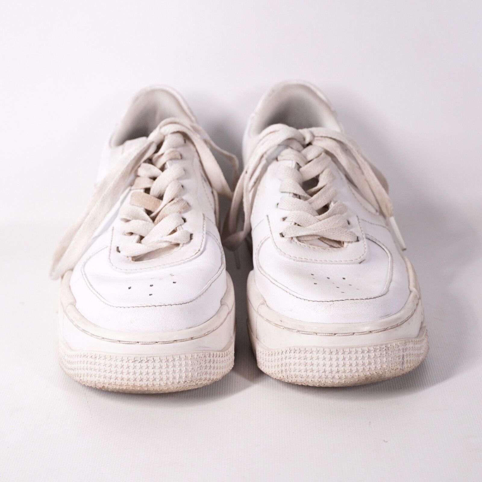 Nike Nike Air Force One Athletic Low Sneakers Women 5 Shoes Size US 5 / IT 35 - 2 Thumbnail