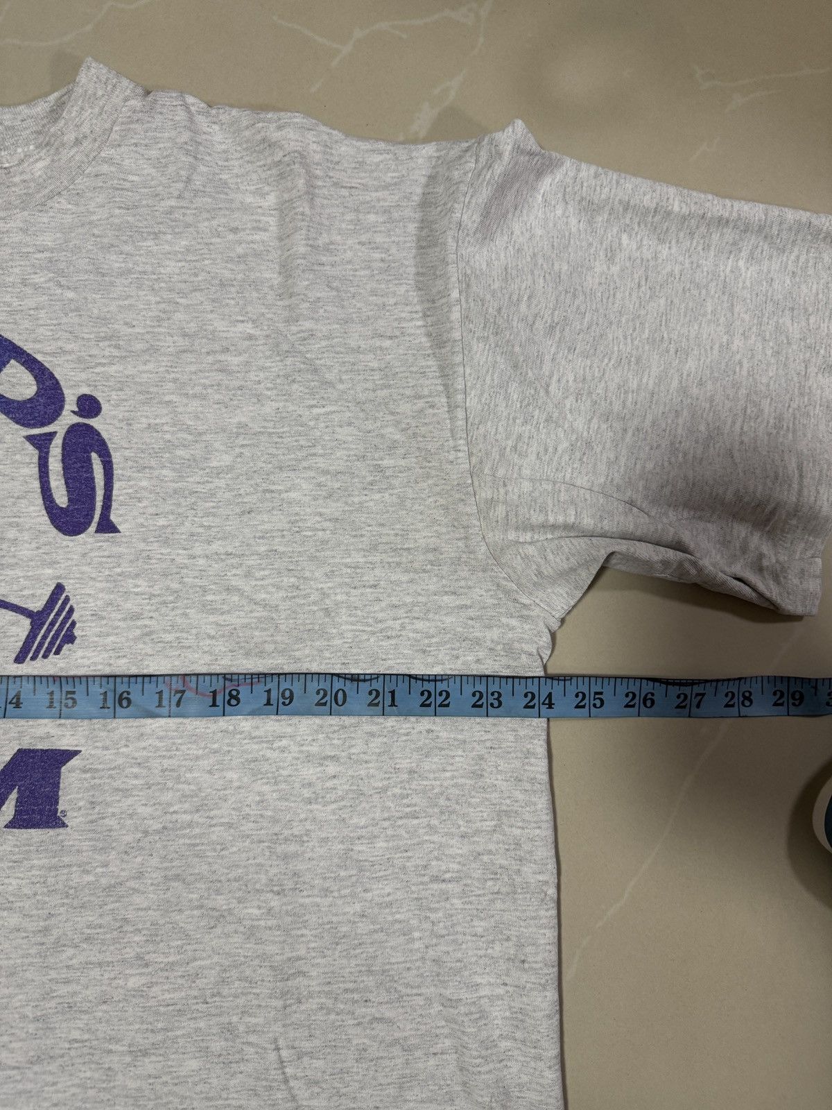 Vintage *RARE* GOLD’S GYM 90s 80s TEE BODYBUILDING TRAINING USA Size US XL / EU 56 / 4 - 5 Thumbnail