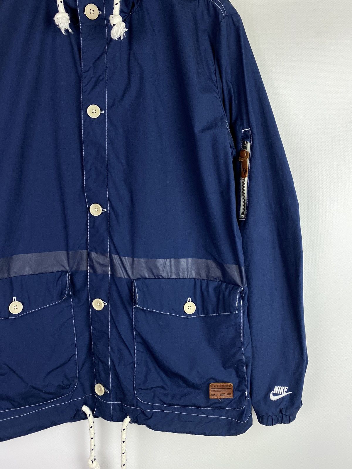 Nike Nike men’s hooded jacket Size US M / EU 48-50 / 2 - 4 Thumbnail