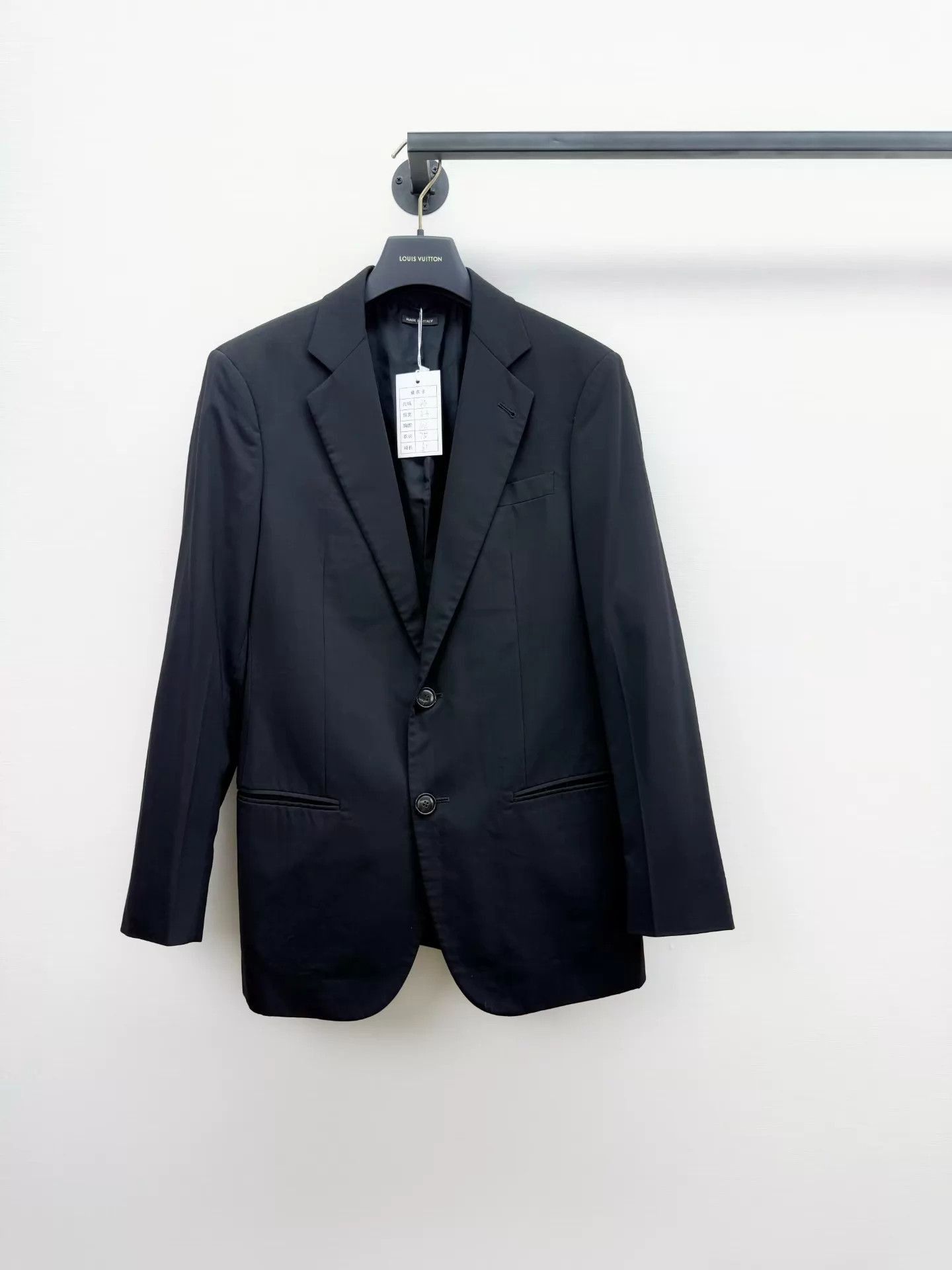 Giorgio Armani Black Single-Breasted Blazer Size US M / EU 48-50 / 2 - 1 Thumbnail