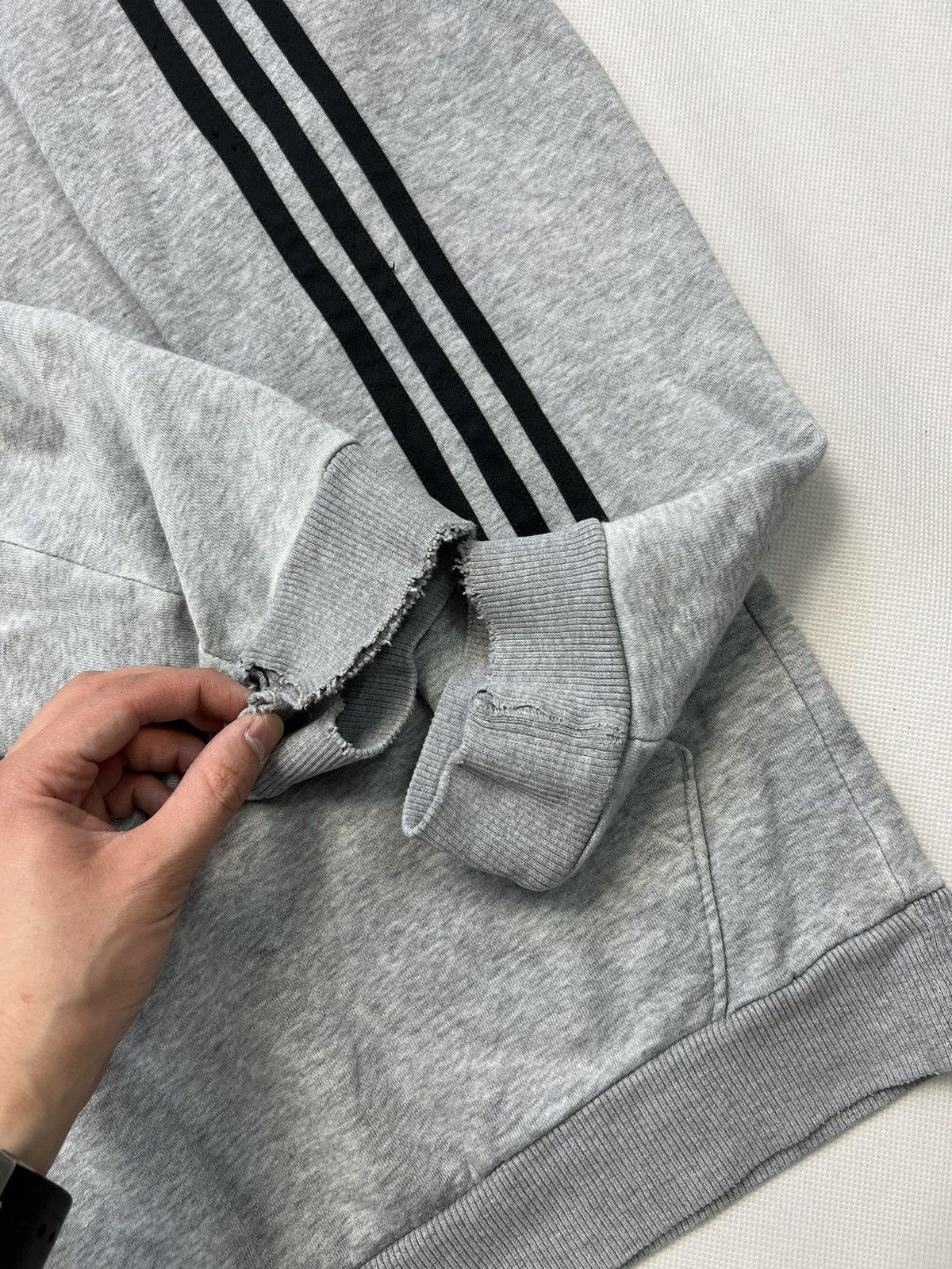 Adidas Hoodie Adidas Manchester United Football Vintage Size US L / EU 52-54 / 3 - 5 Thumbnail