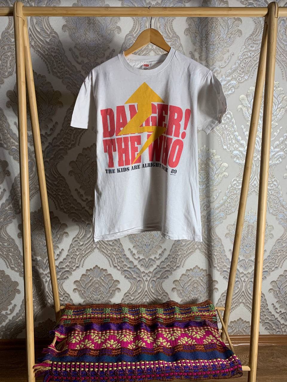 Vintage VERY RARE HANES DANGER THE WHO 1989 RETRO T-SHIRT USA Y2K Size US L / EU 52-54 / 3 - 2 Thumbnail