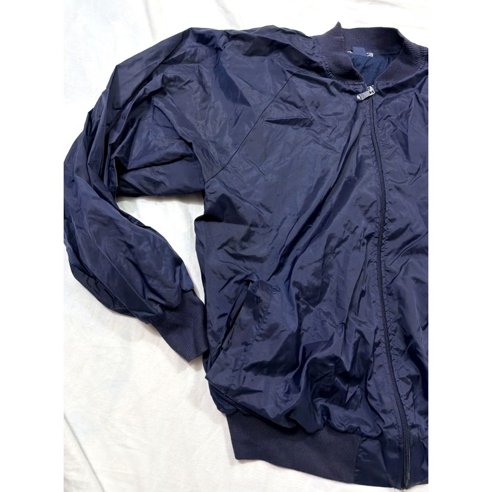 Nautica VINTAGE Nautica Zip Up Windbreaker Jacket XL Men Navy Blue Mid-Length Full Zip Nylon Softshell Streetwear Casual Size US XL / EU 56 / 4 - 2 Thumbnail