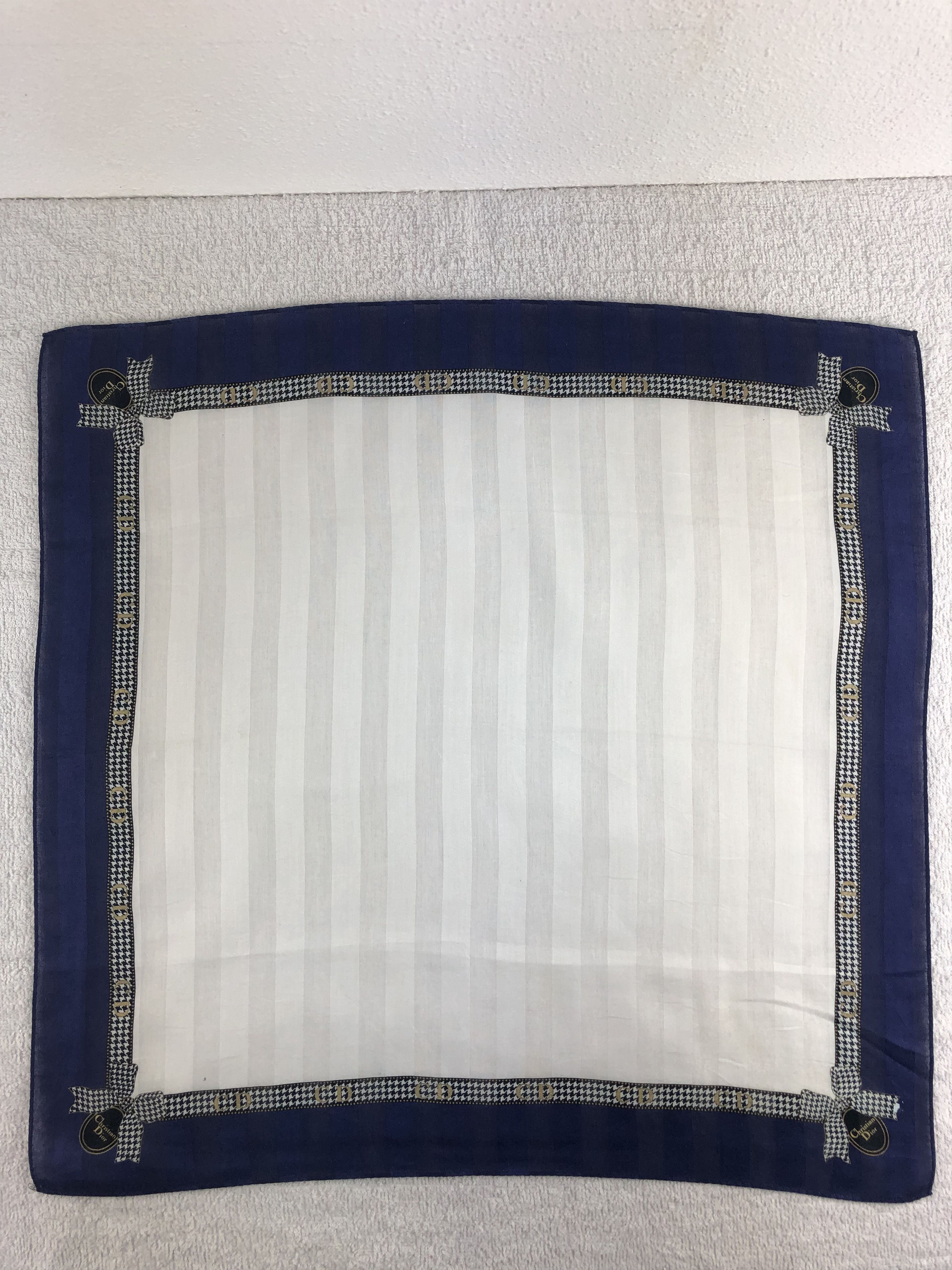 Vintage Christian Dior Handkerchief / Bandana / Neckerchief C237 Size ONE SIZE - 3 Thumbnail