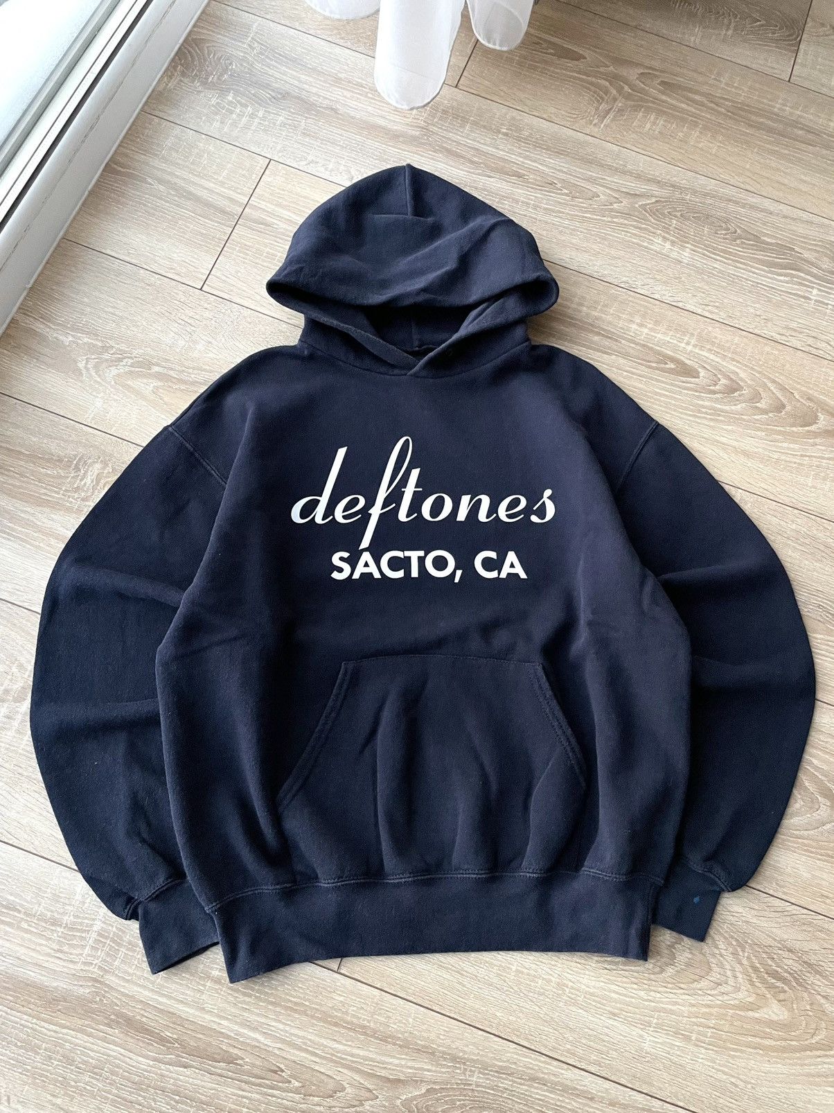 Vintage Deftones SACTO CA Vintage Metal Band Hoodie Size US S / EU 44-46 / 1 - 9 Thumbnail