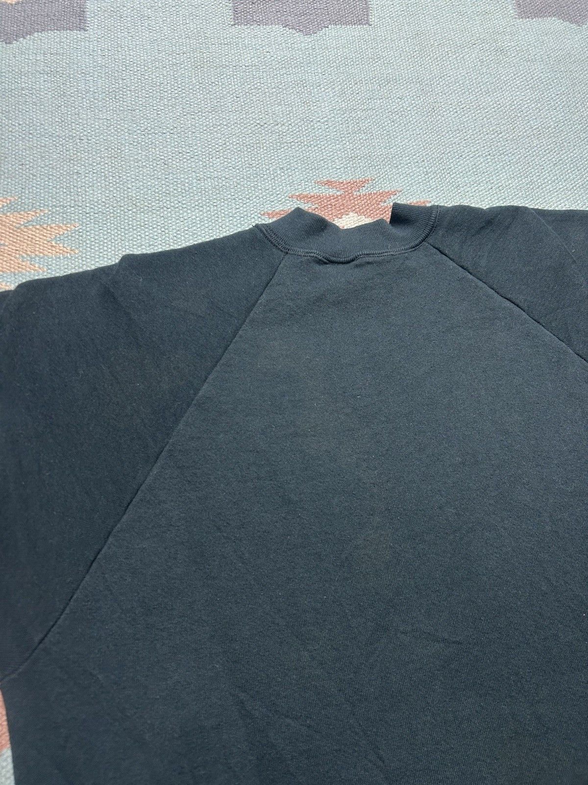Vintage Vintage 90s crewneck sweatshirt blank fruit of the loom XL Size US XL / EU 56 / 4 - 7 Thumbnail