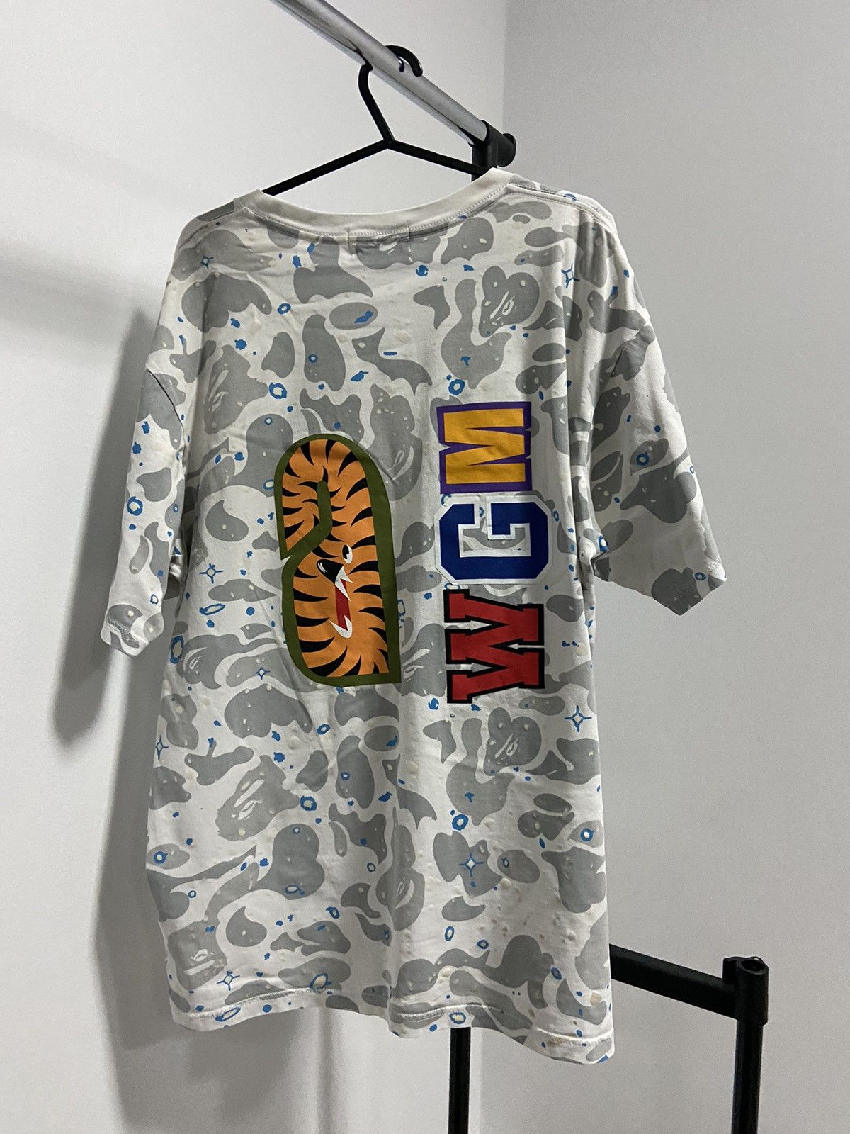 Bape Bape glow overprint t shirt big logo Size US XL / EU 56 / 4 - 3 Thumbnail