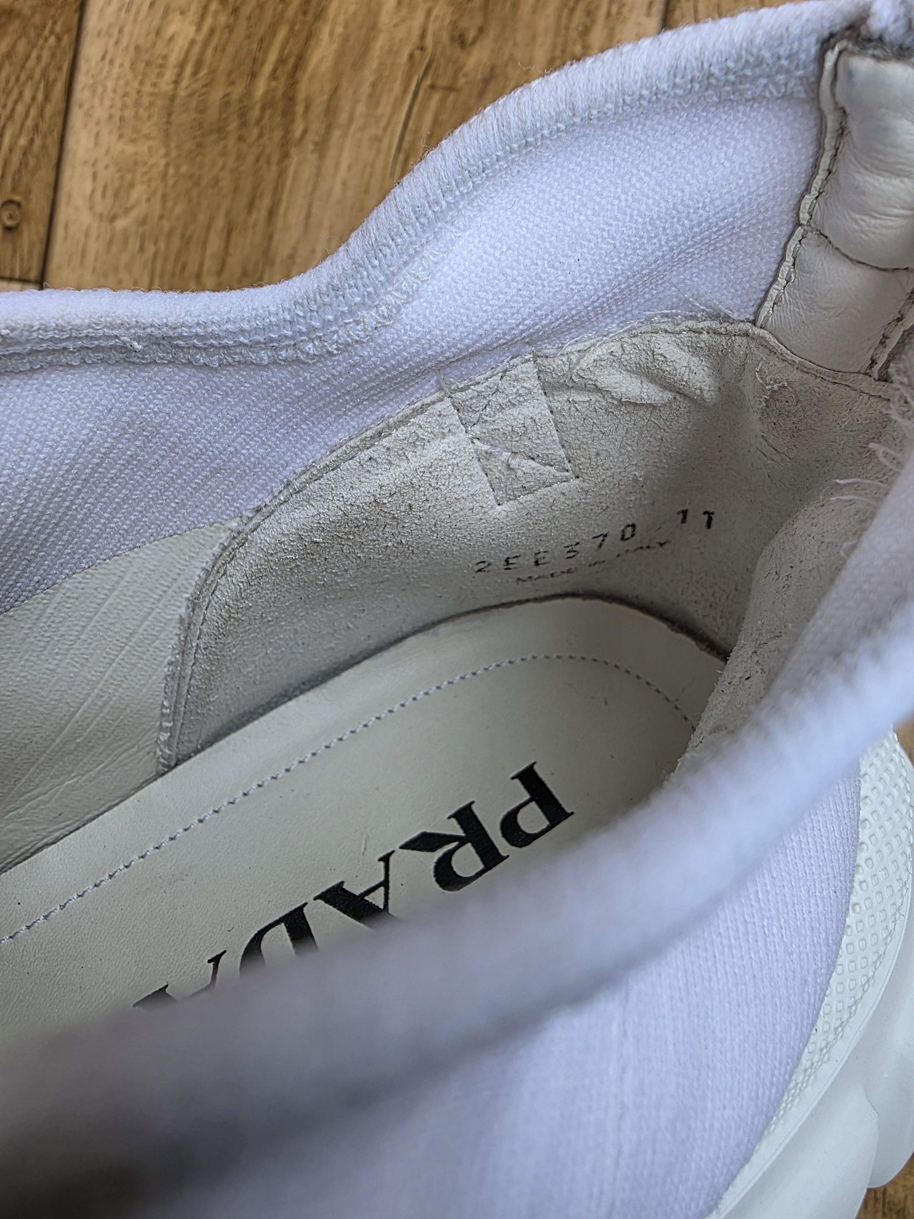 Prada Prada Low Top White Men Sneakers Size US 12 / EU 45 - 10 Thumbnail
